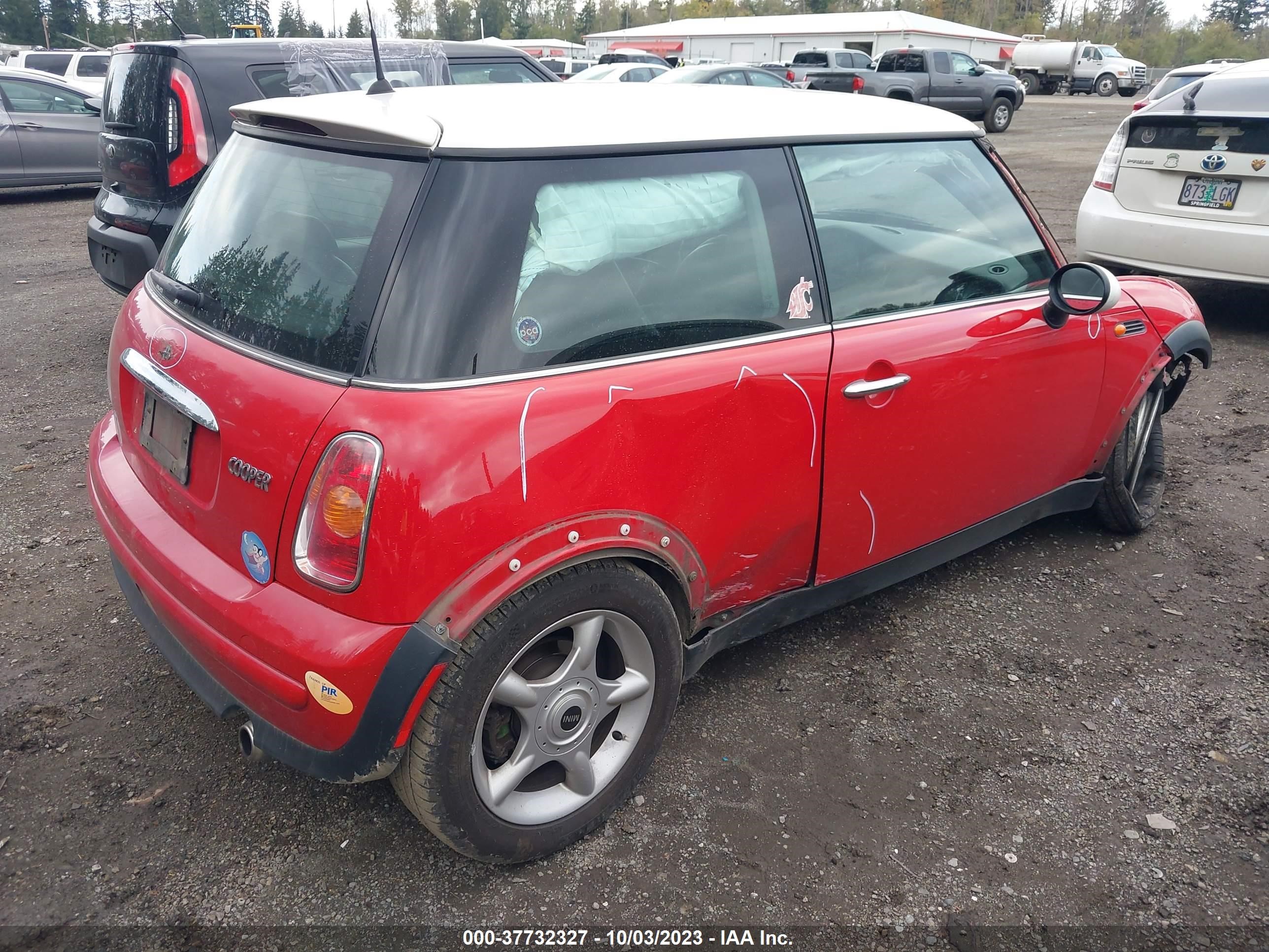 Photo 3 VIN: WMWRC33403TC45379 - MINI HARD TOP 