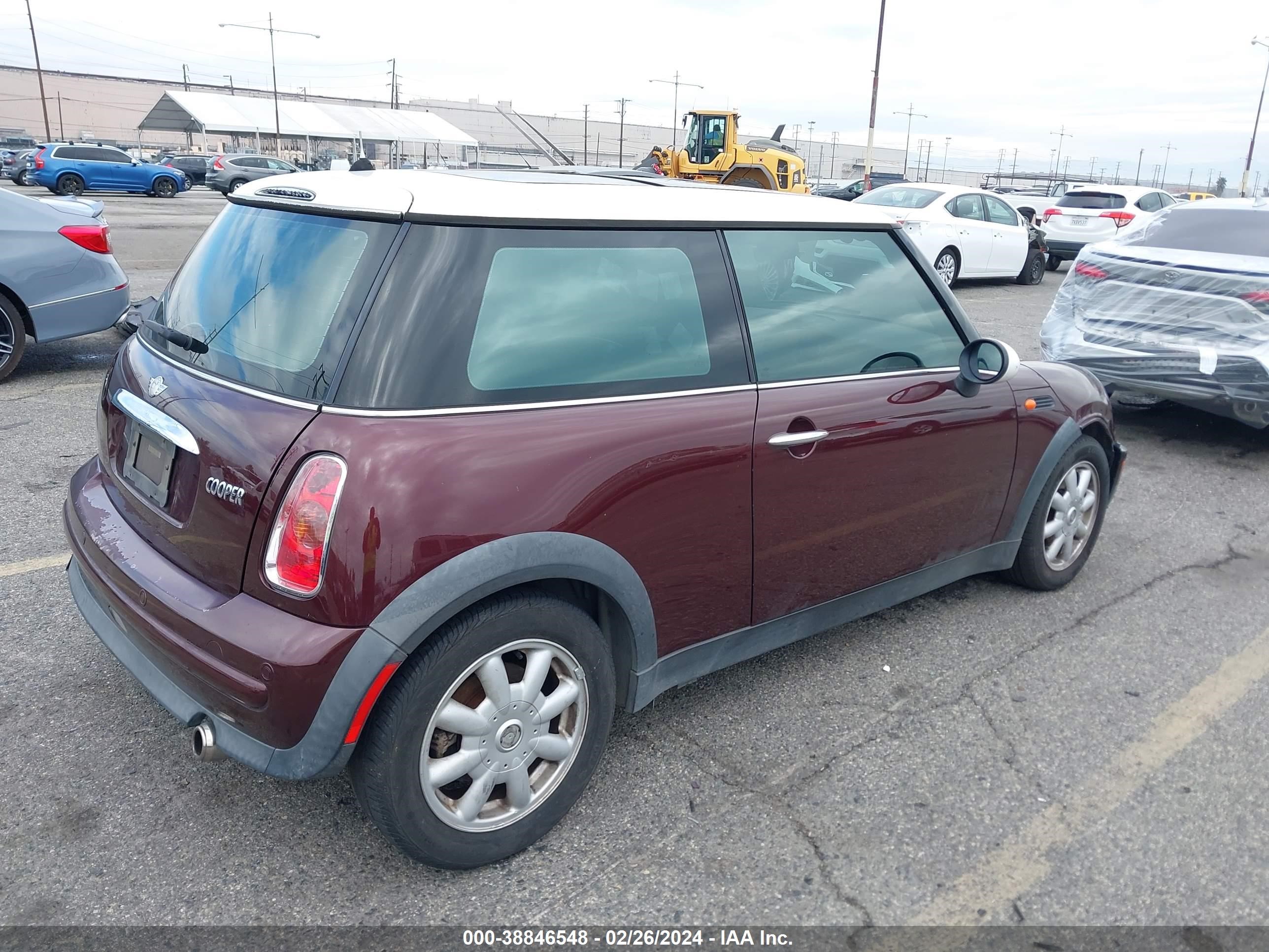 Photo 3 VIN: WMWRC33413TJ50228 - MINI COOPER 