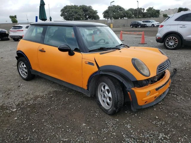 Photo 3 VIN: WMWRC33434TJ63063 - MINI COOPER 