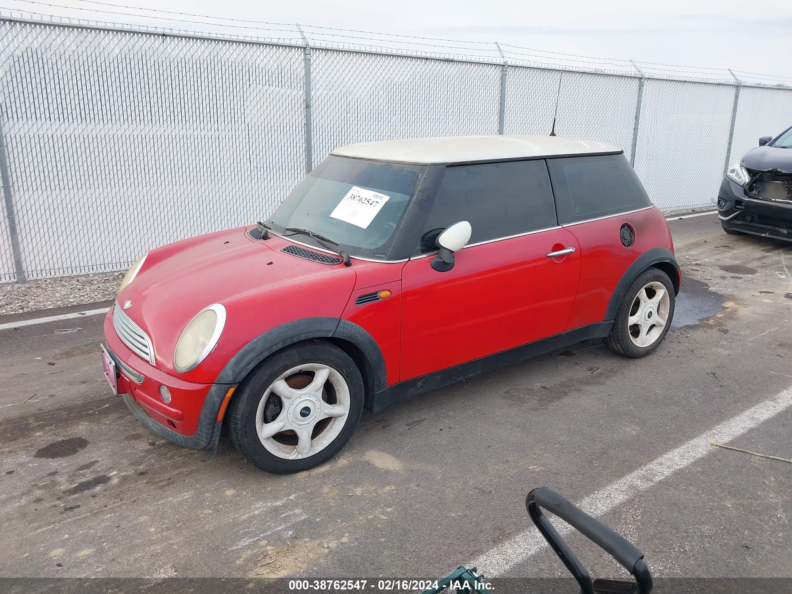 Photo 1 VIN: WMWRC33453TE14070 - MINI COOPER 