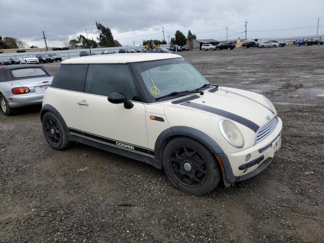 Photo 3 VIN: WMWRC33463TC48593 - MINI COOPER 