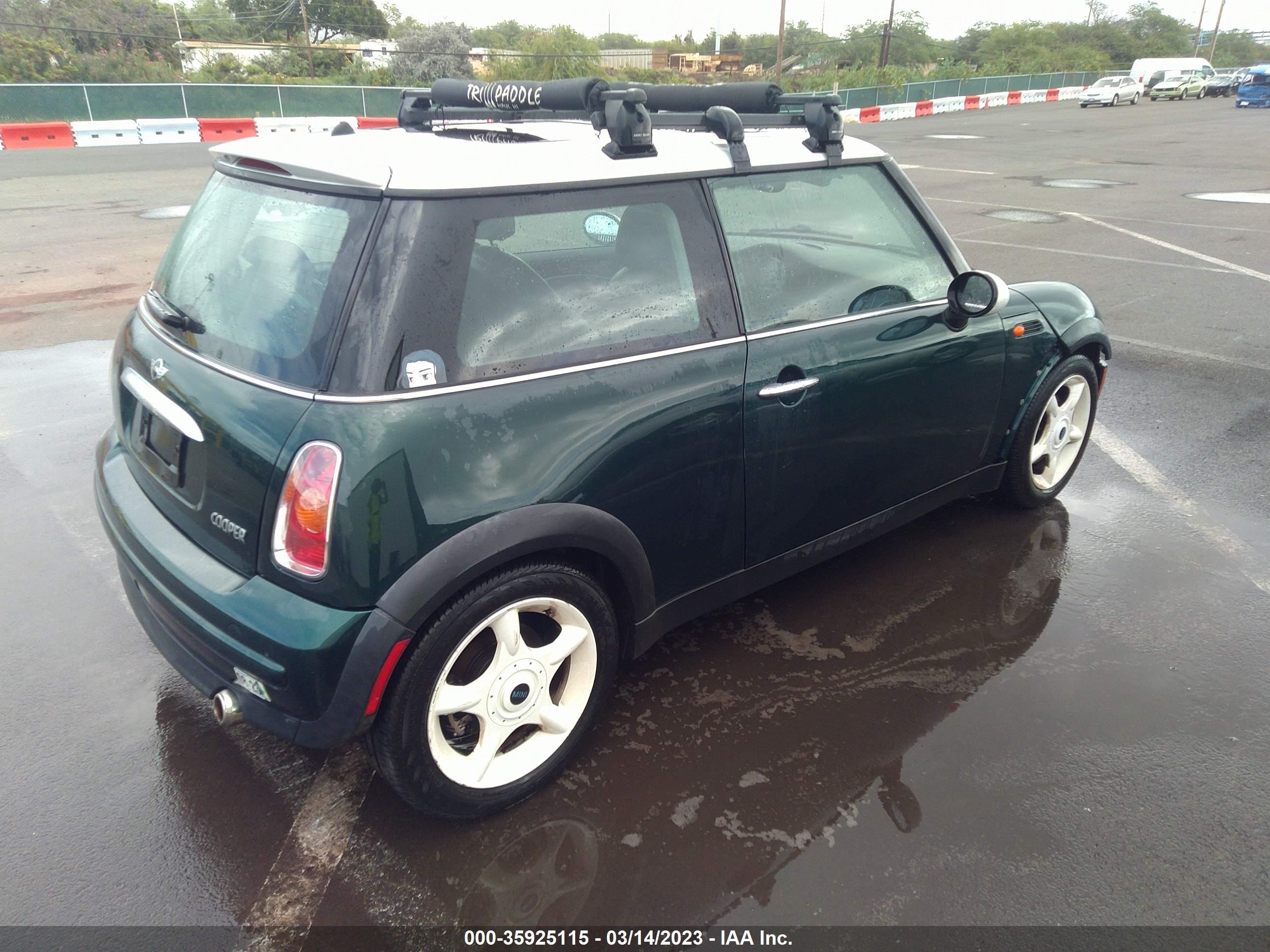 Photo 3 VIN: WMWRC33473TC45119 - MINI HARD TOP 