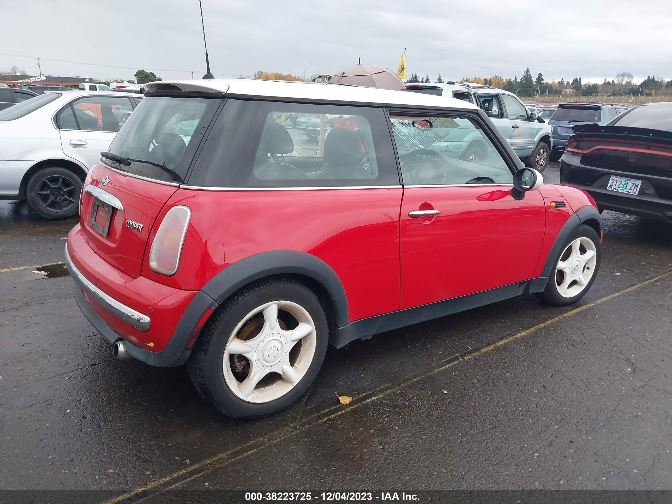 Photo 3 VIN: WMWRC33483TC40396 - MINI HARD TOP 