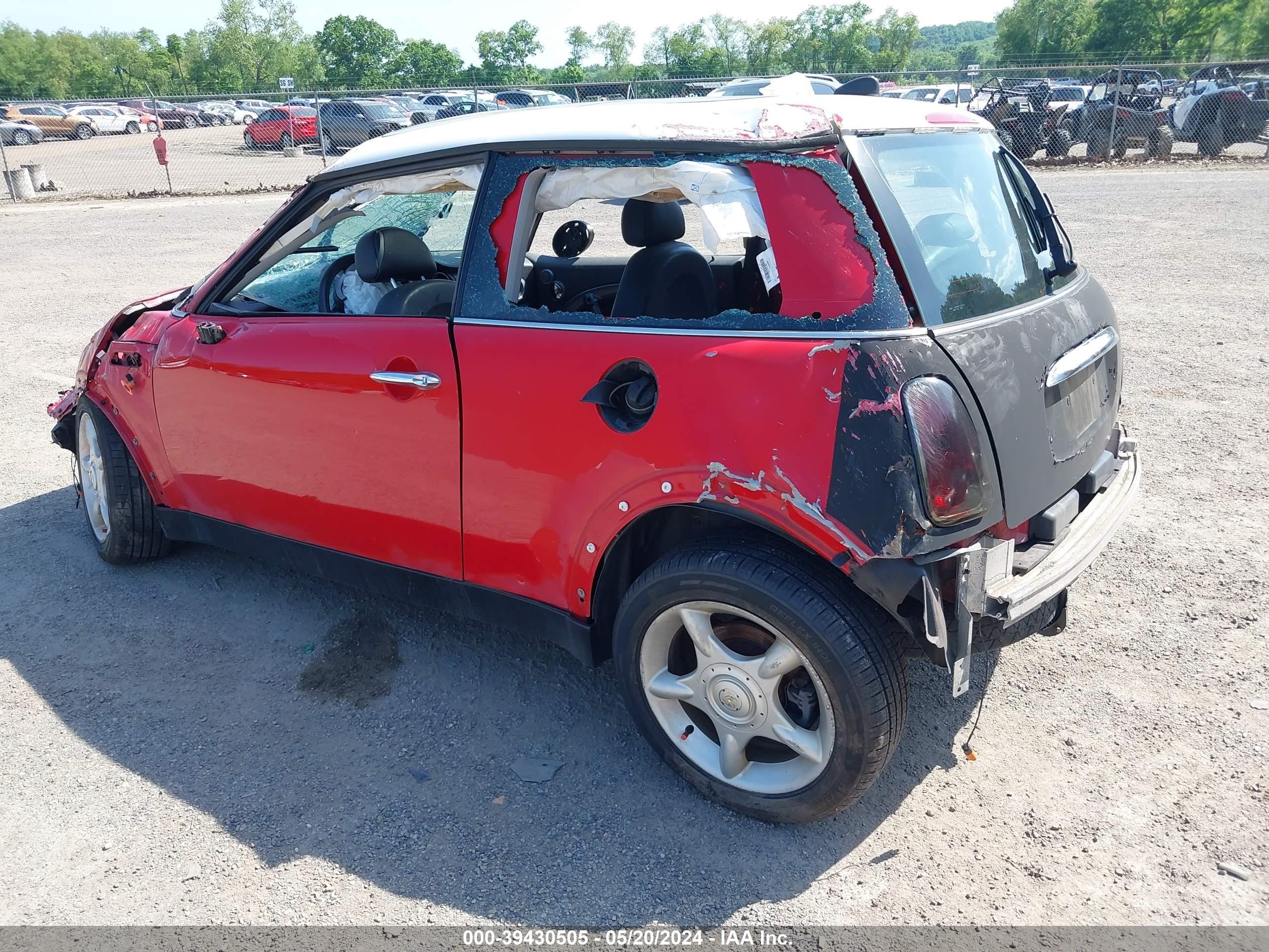 Photo 2 VIN: WMWRC33505TJ73432 - MINI COOPER 