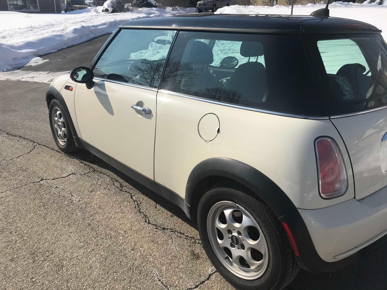 Photo 2 VIN: WMWRC33505TK60411 - MINI COOPER 