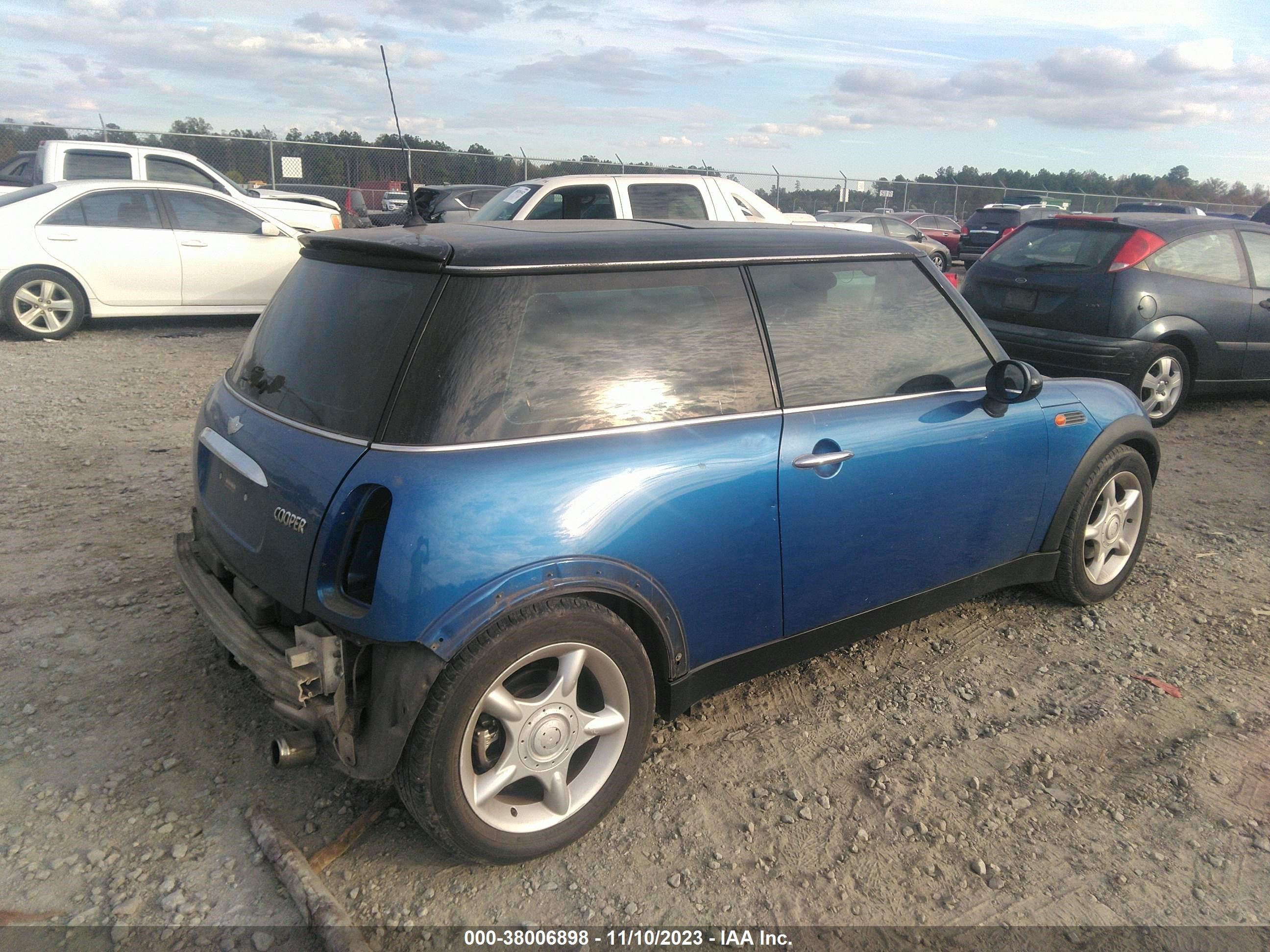 Photo 3 VIN: WMWRC33516TK71290 - MINI COOPER 