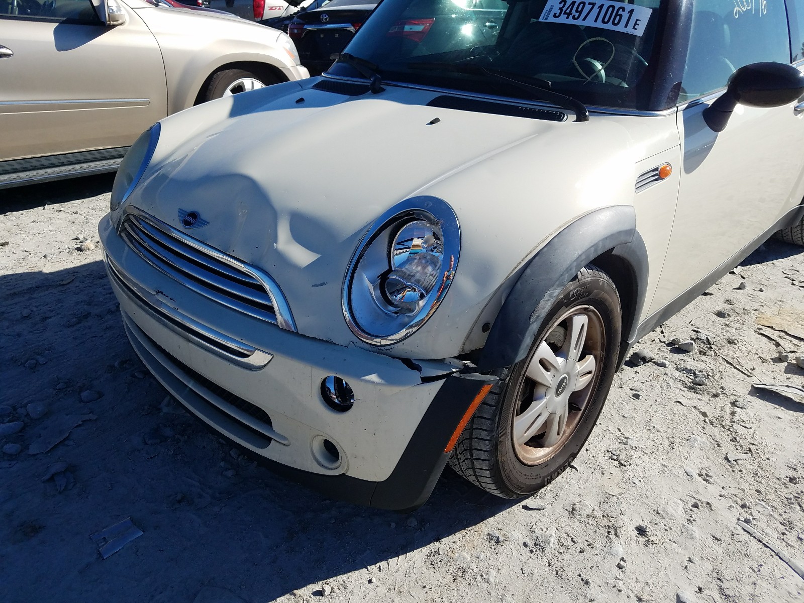 Photo 8 VIN: WMWRC33526TK64106 - MINI COOPER 