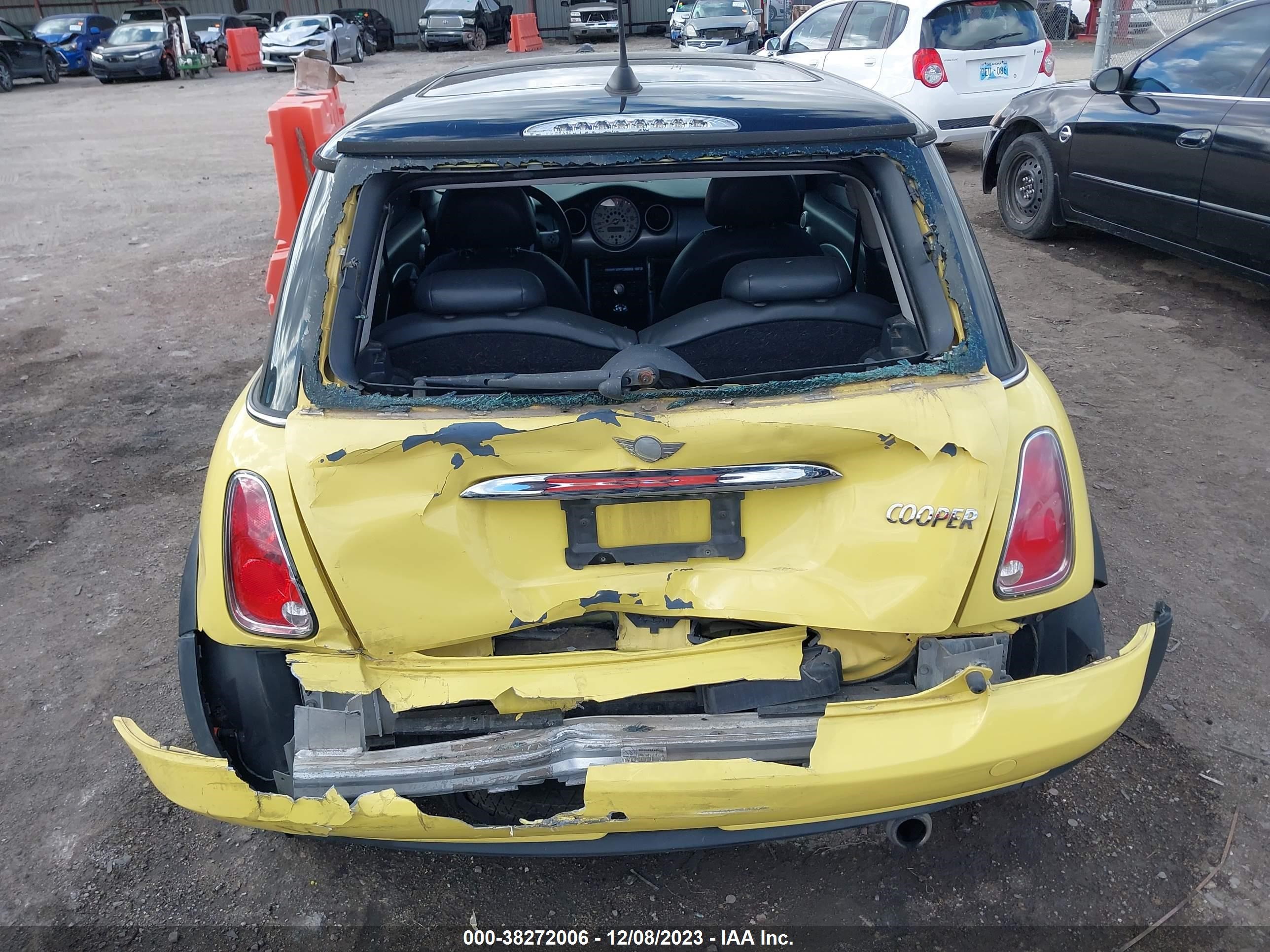 Photo 5 VIN: WMWRC33526TK64803 - MINI COOPER 