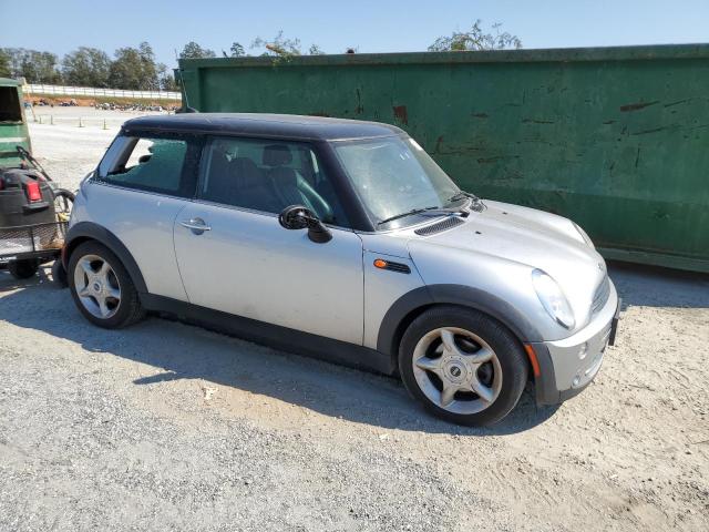 Photo 3 VIN: WMWRC33526TK65837 - MINI COOPER 