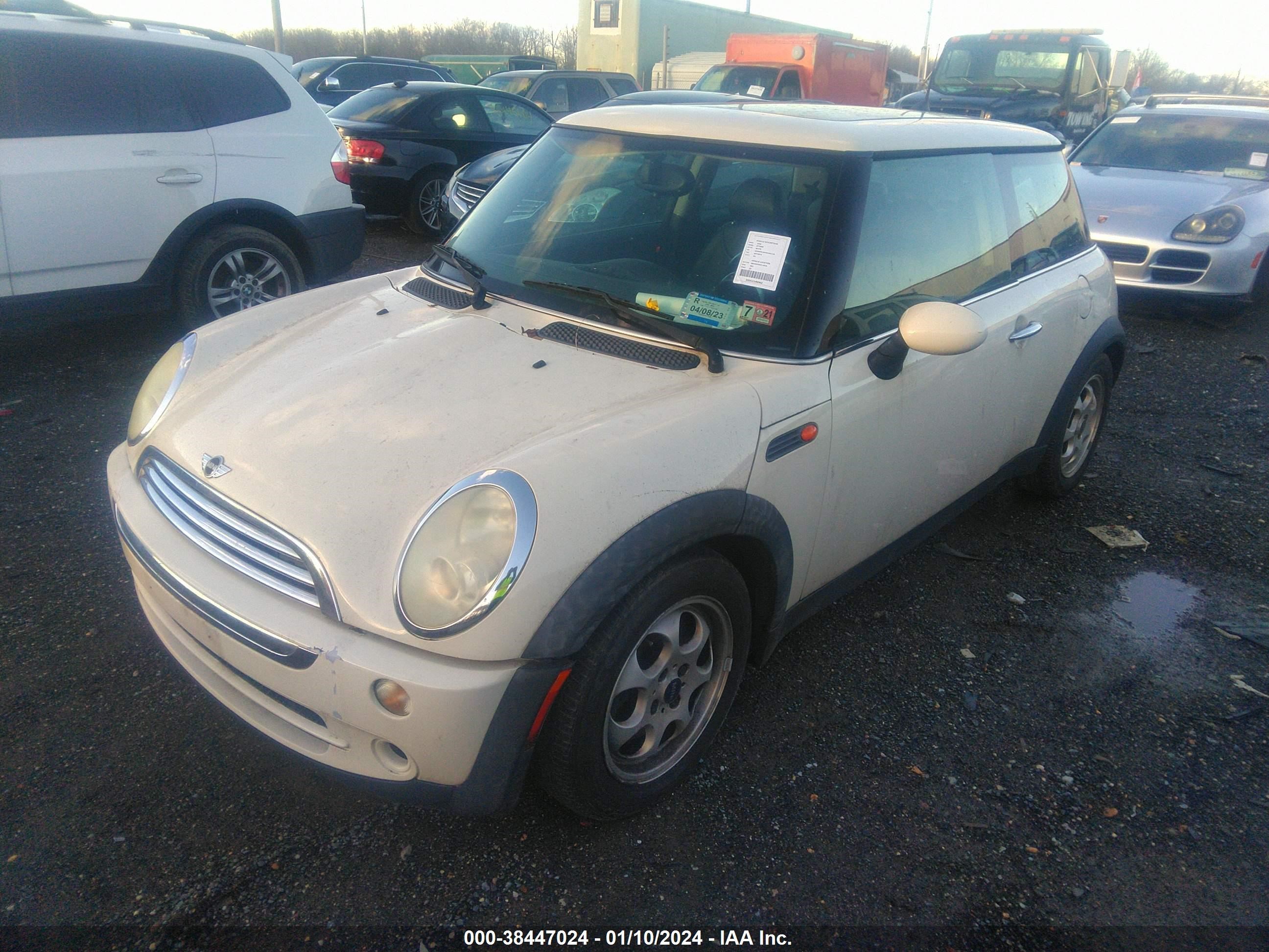 Photo 1 VIN: WMWRC33545TK61125 - MINI COOPER 