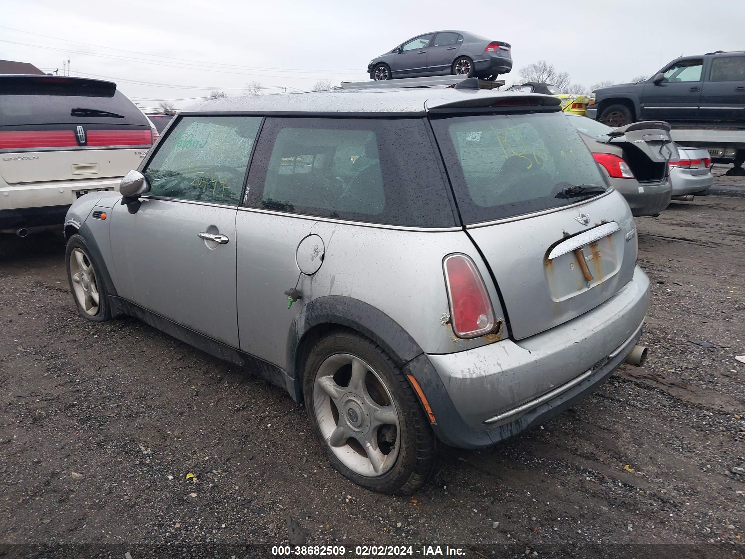 Photo 2 VIN: WMWRC33575TJ72908 - MINI COOPER 