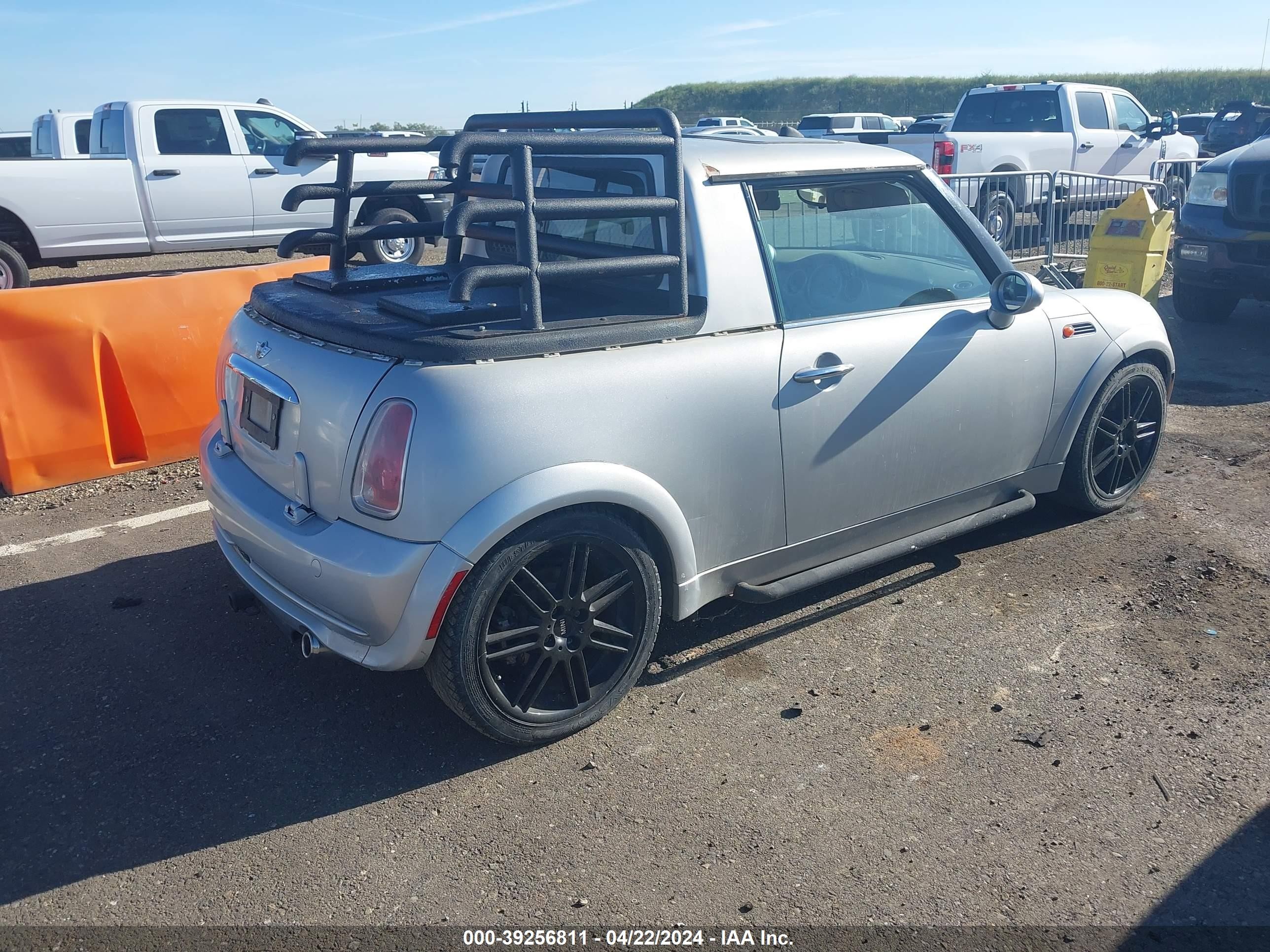 Photo 3 VIN: WMWRC33576TJ76765 - MINI COOPER 