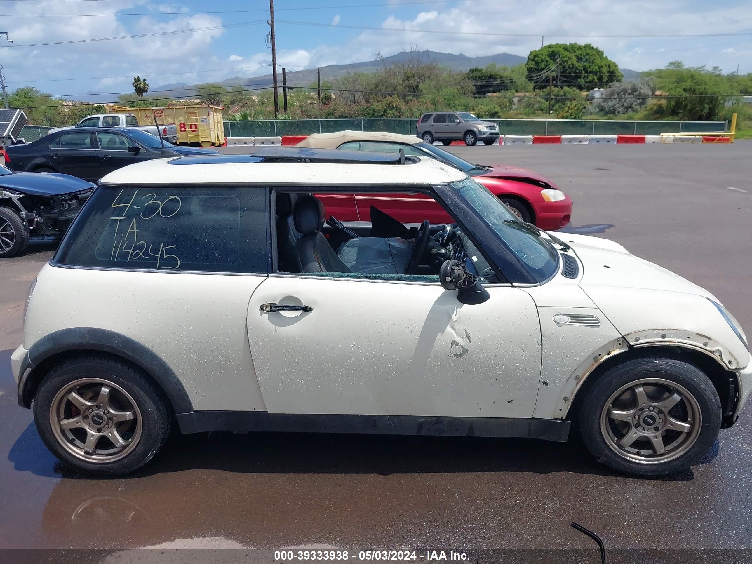 Photo 12 VIN: WMWRC33576TJ77348 - MINI COOPER 