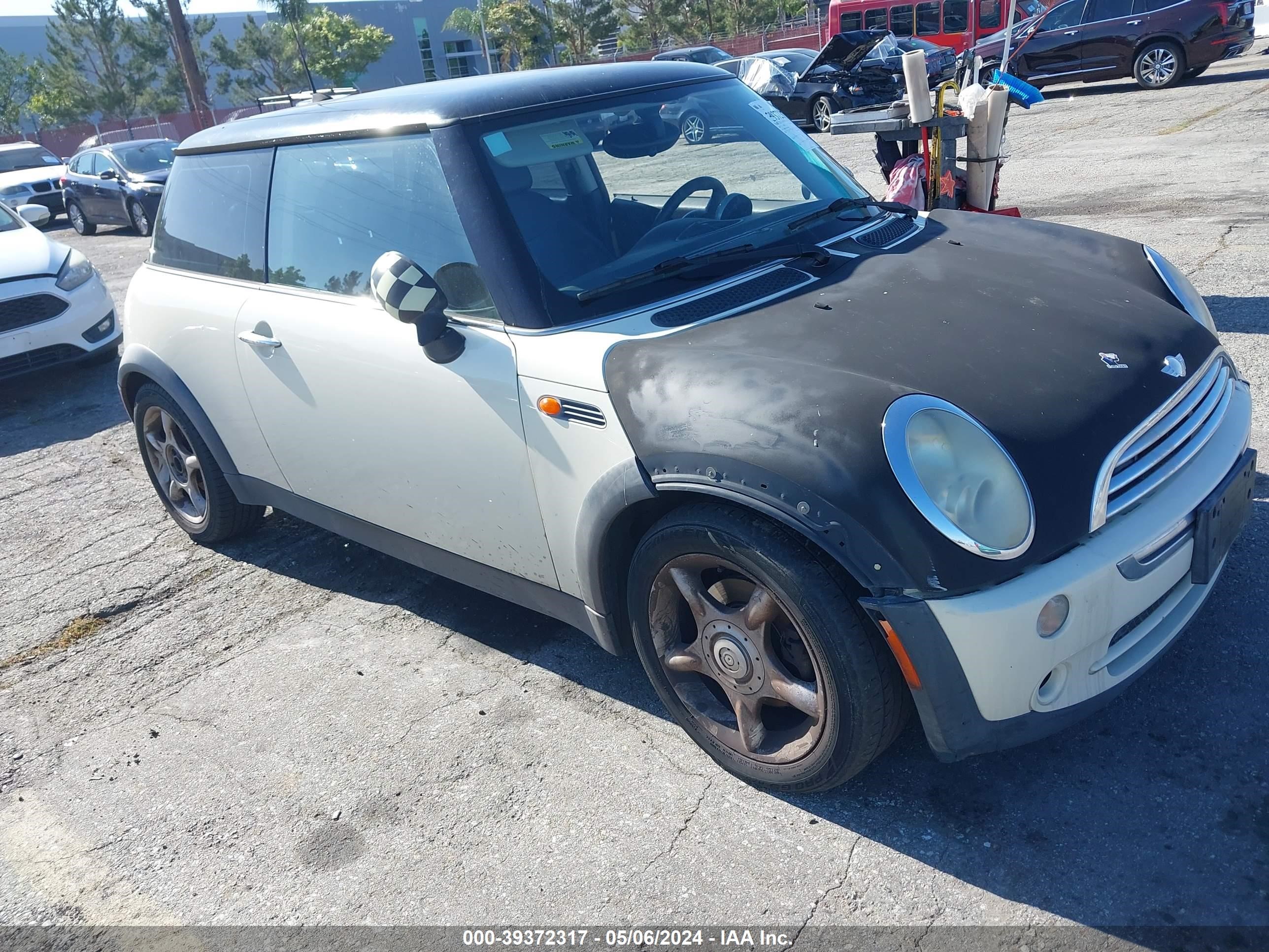 Photo 0 VIN: WMWRC33595TK62366 - MINI COOPER 