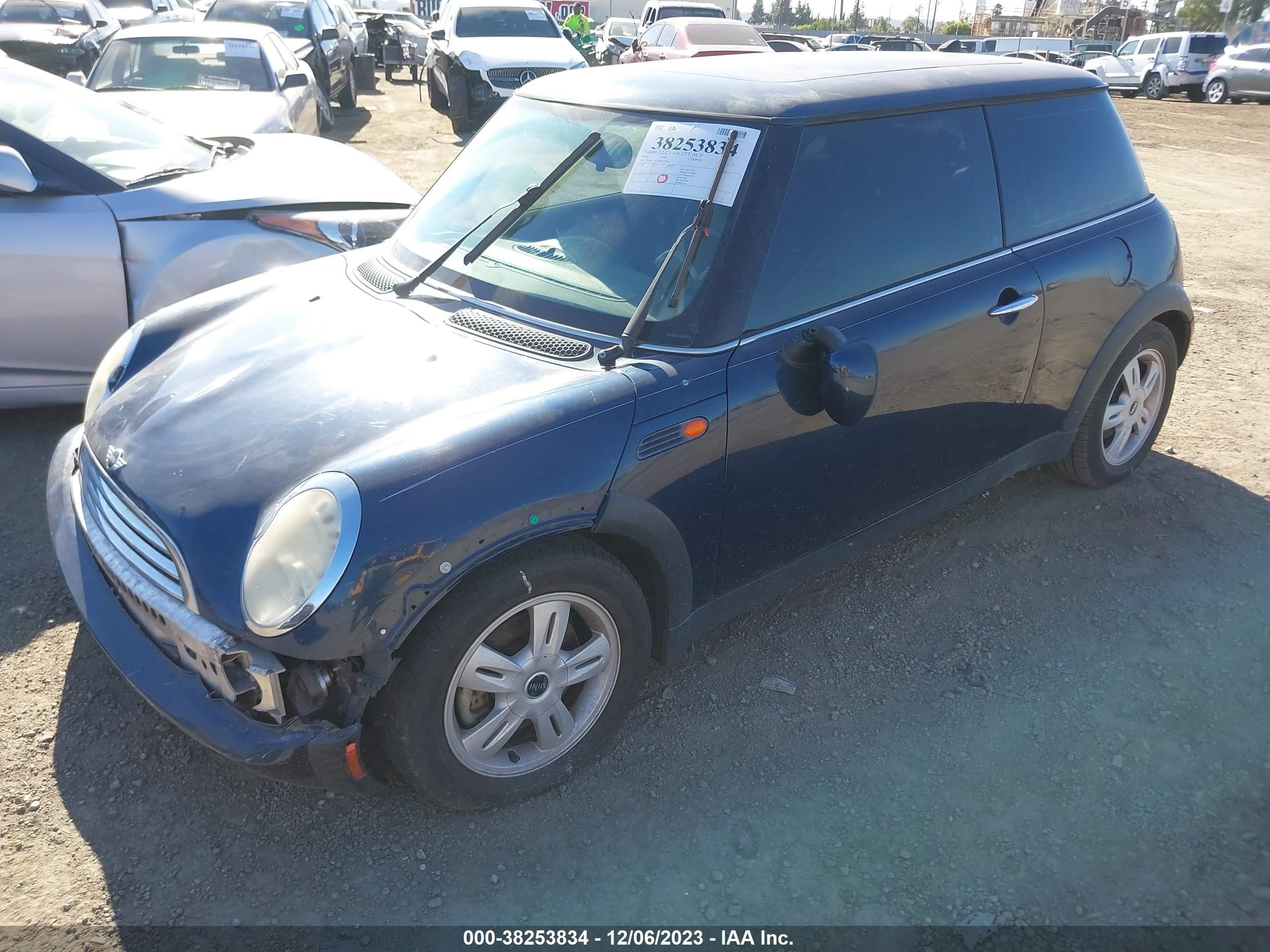 Photo 1 VIN: WMWRC33596TJ78016 - MINI COOPER 