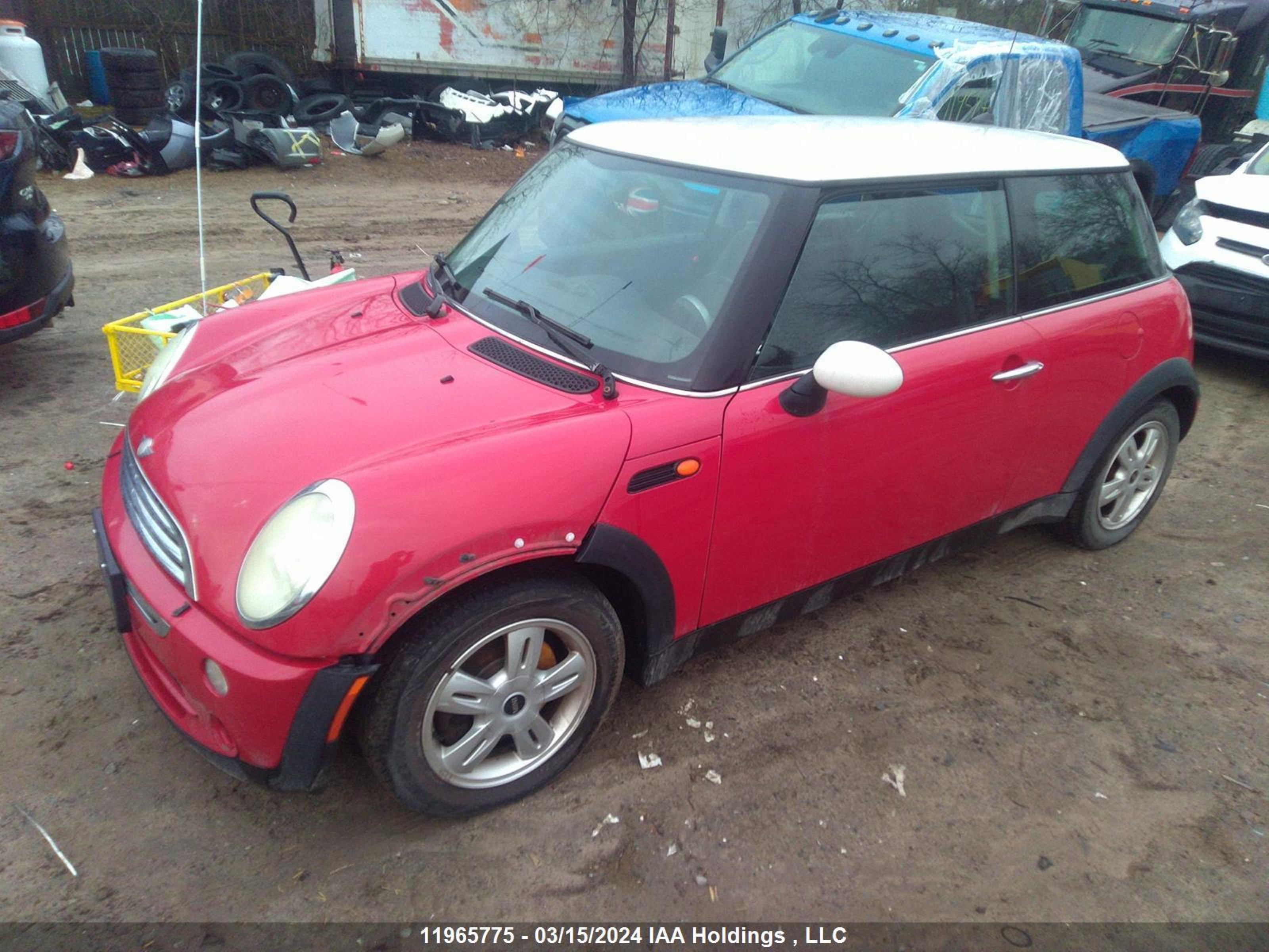 Photo 1 VIN: WMWRC335X6TK71093 - MINI HARD TOP 