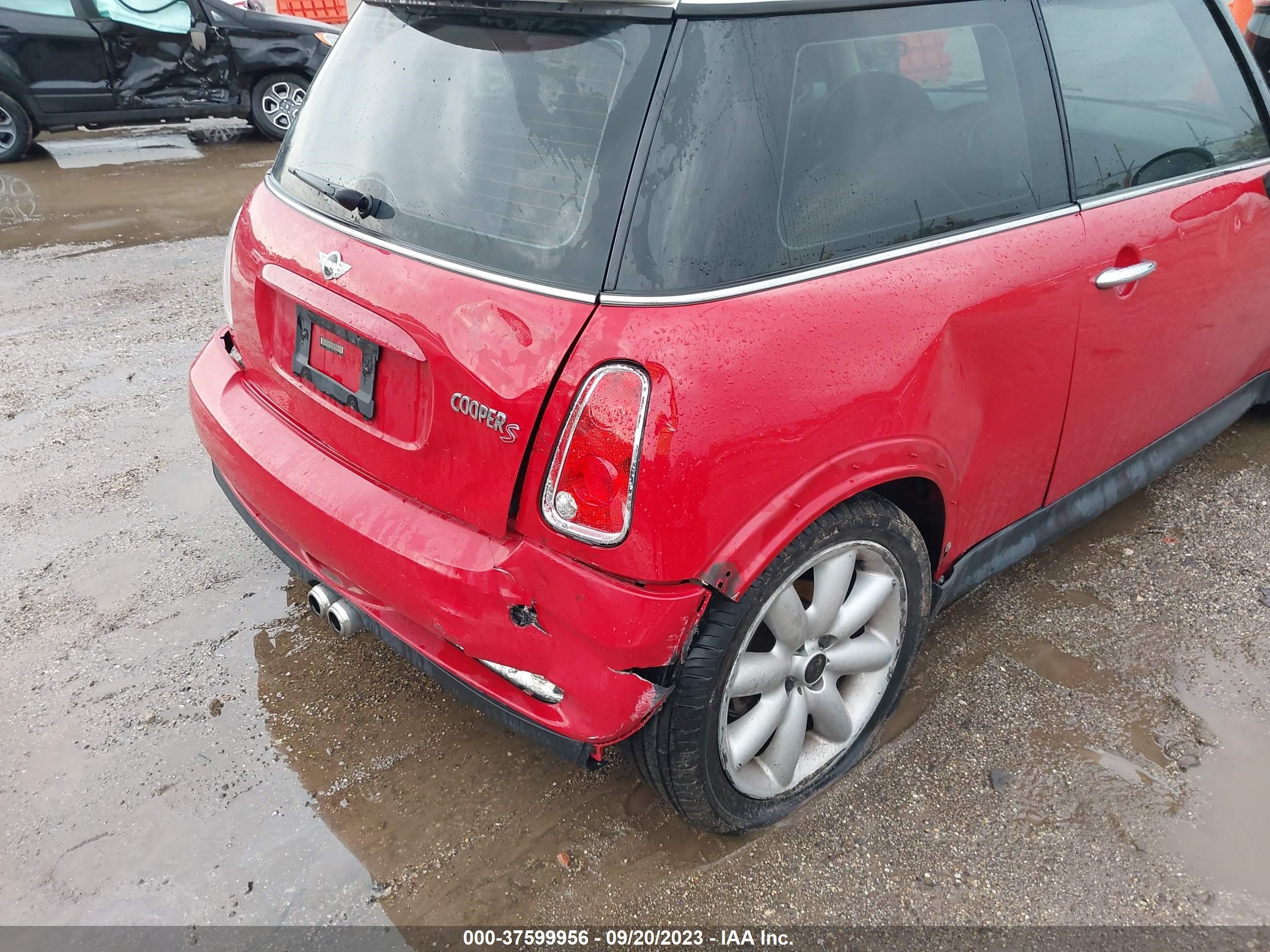 Photo 5 VIN: WMWRE33415TD90704 - MINI COOPER 