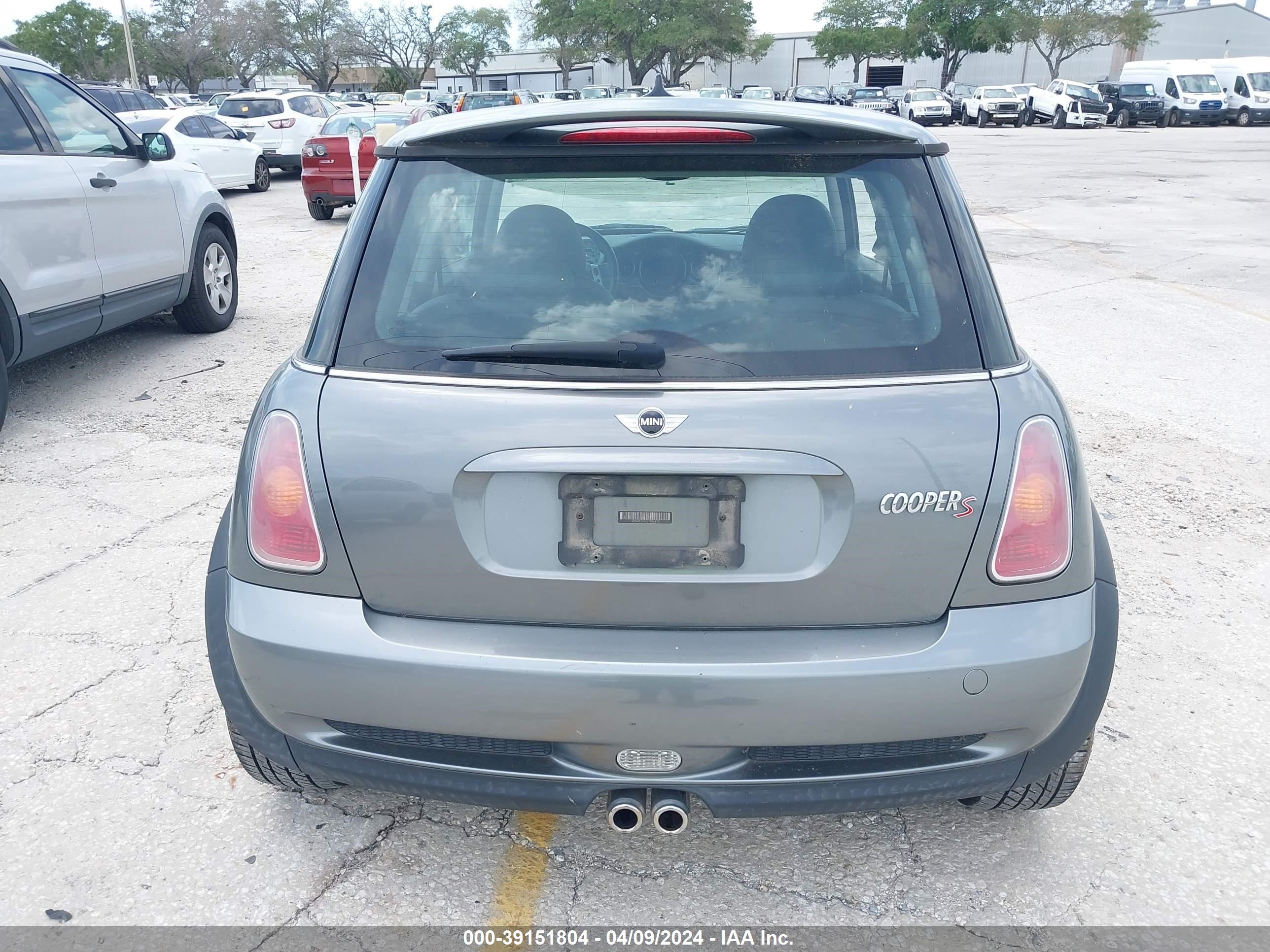 Photo 15 VIN: WMWRE33424TD74879 - MINI COOPER 