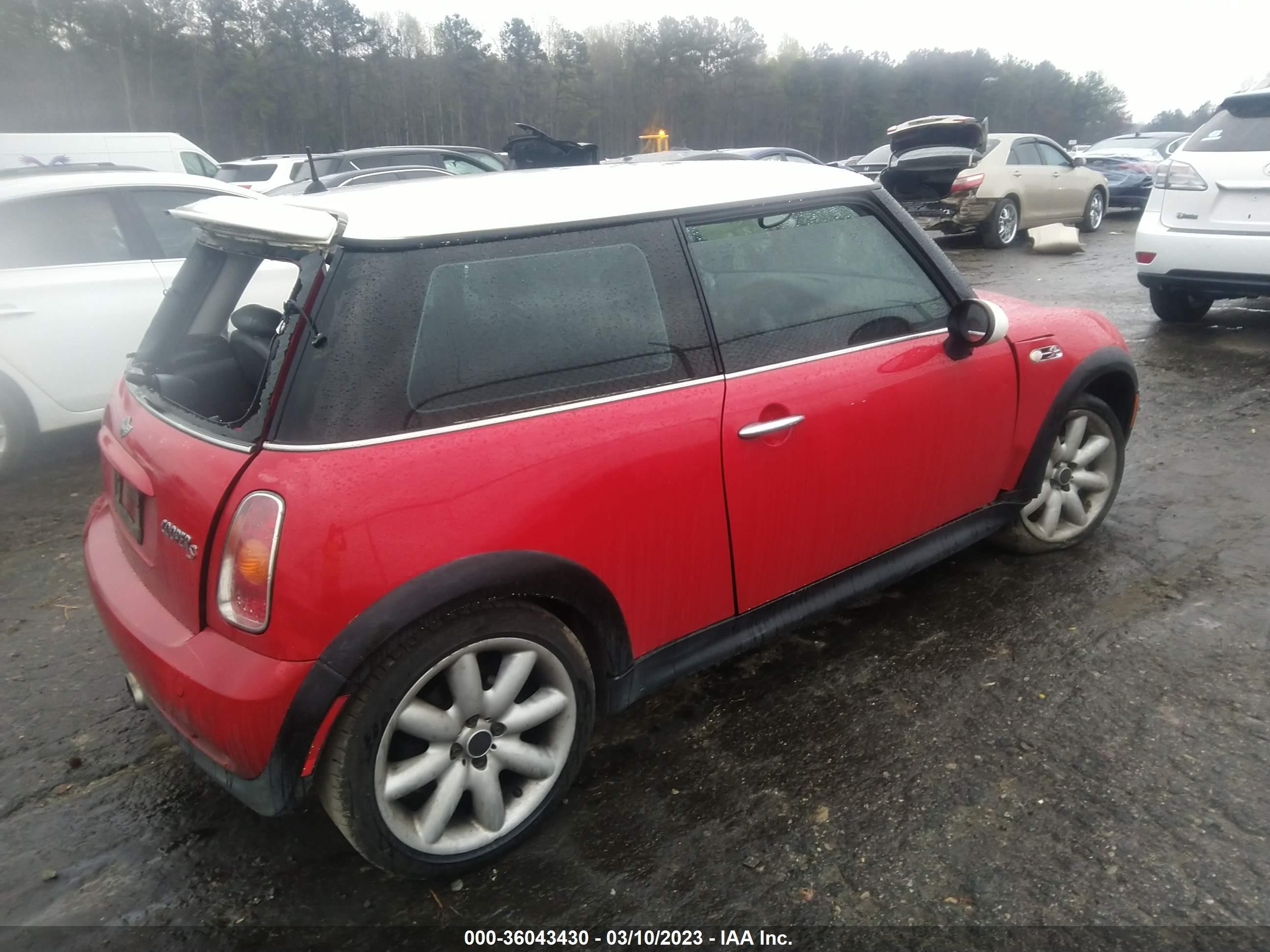 Photo 3 VIN: WMWRE33432TD51091 - MINI COOPER 