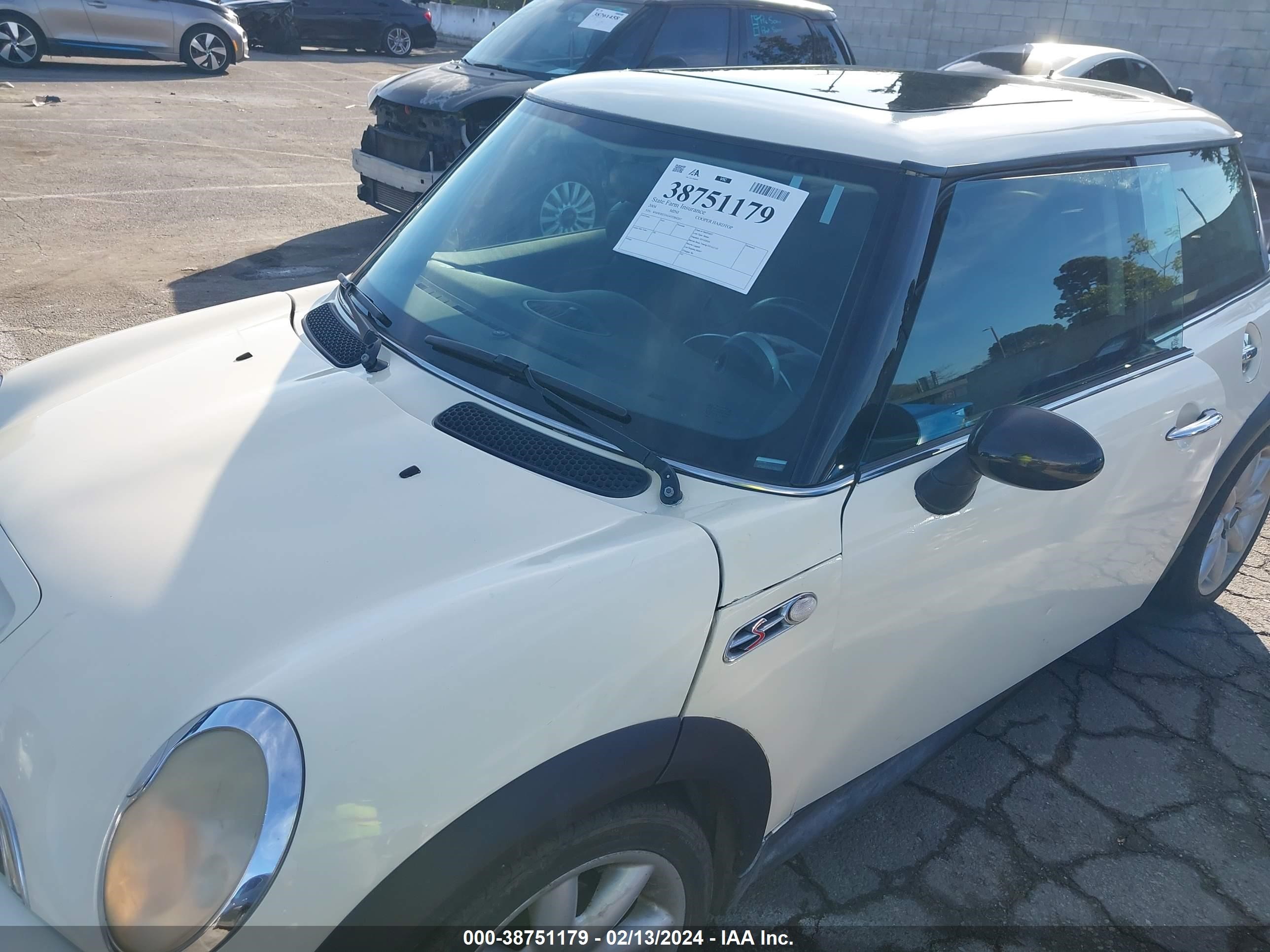 Photo 5 VIN: WMWRE33434TD84207 - MINI COOPER 