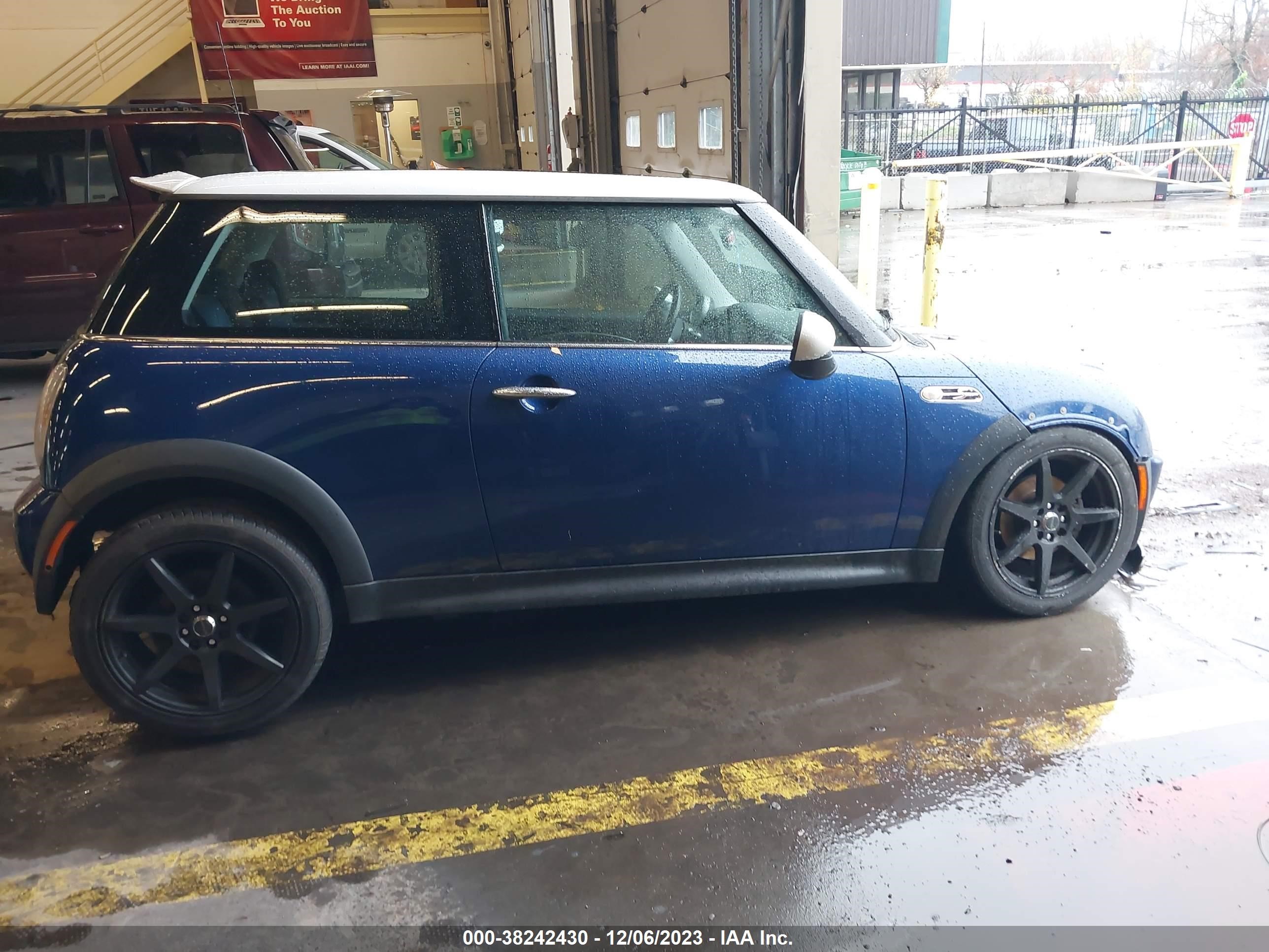 Photo 13 VIN: WMWRE33464TD77459 - MINI COOPER 