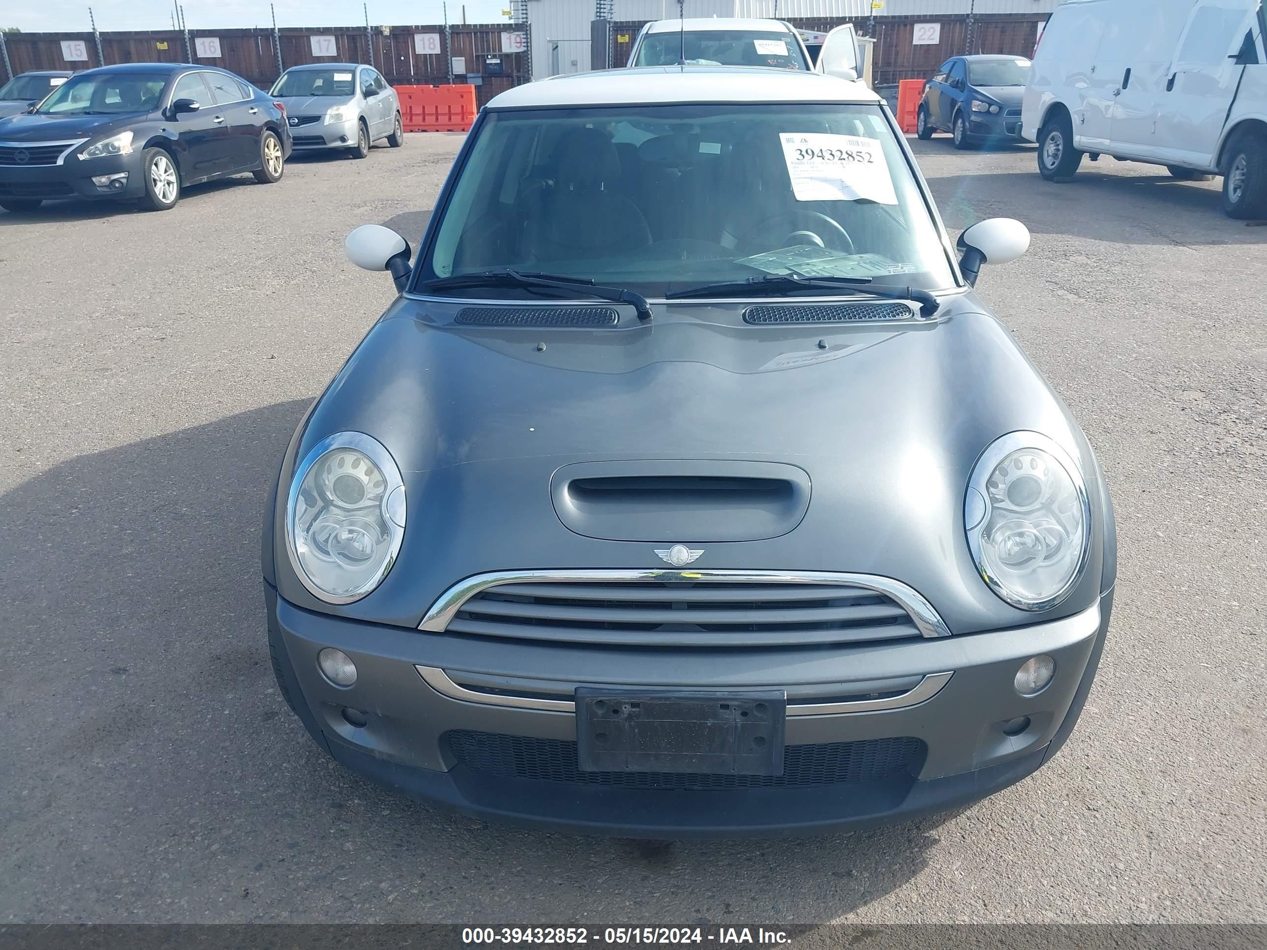 Photo 5 VIN: WMWRE33465TD97809 - MINI COOPER 