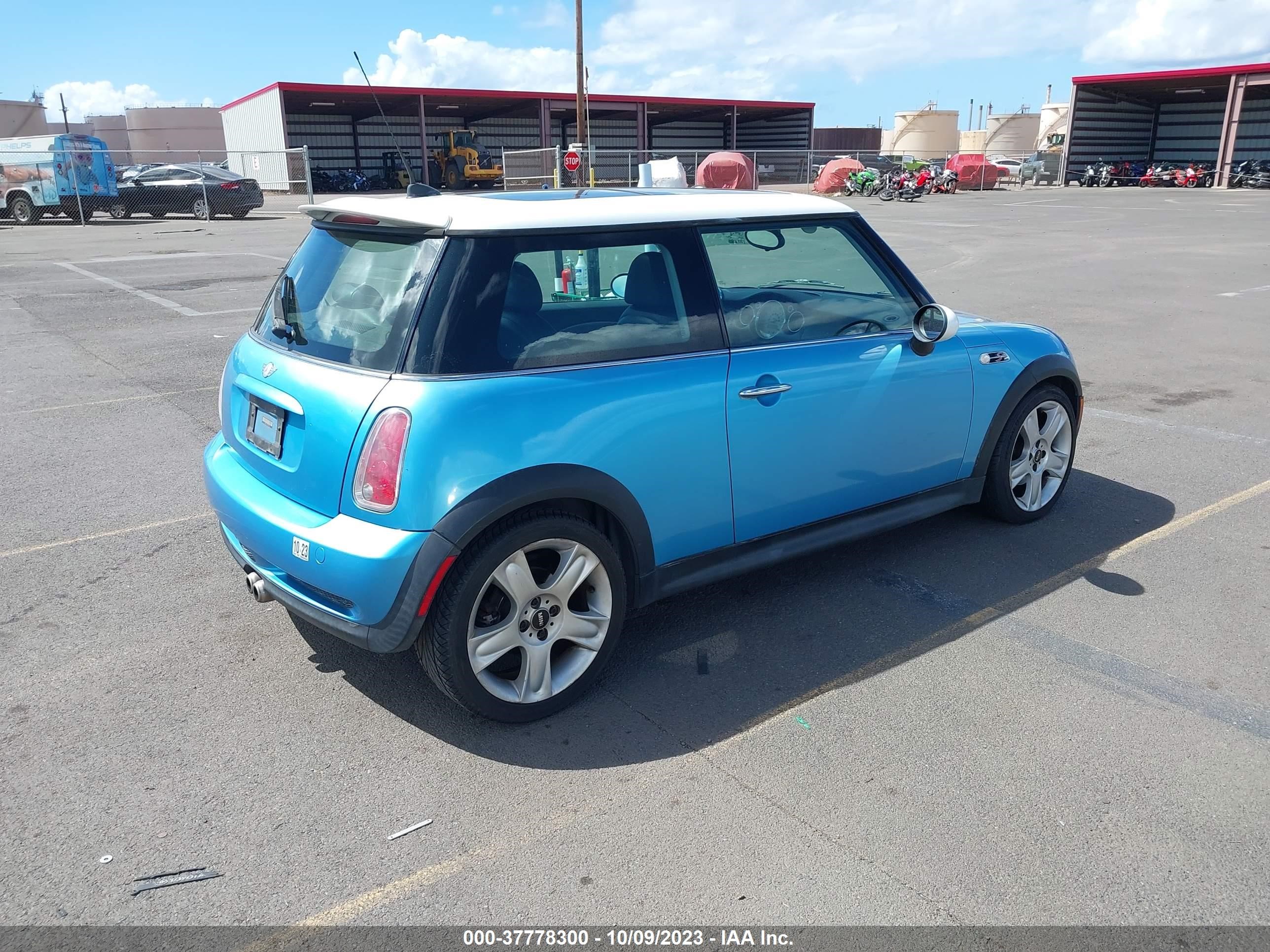 Photo 3 VIN: WMWRE33465TG95759 - MINI HARD TOP 