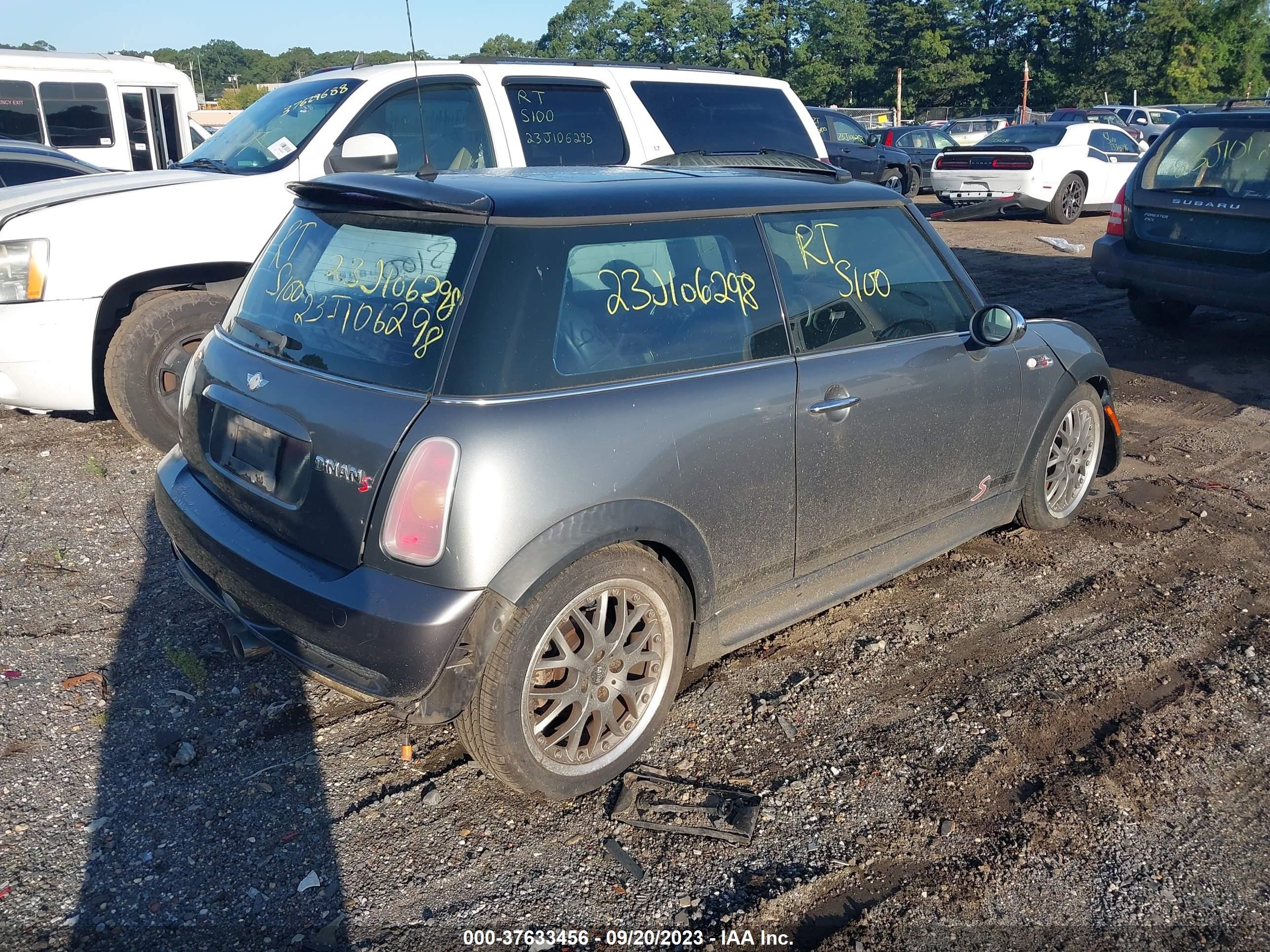 Photo 3 VIN: WMWRE33474TD87336 - MINI HARD TOP 