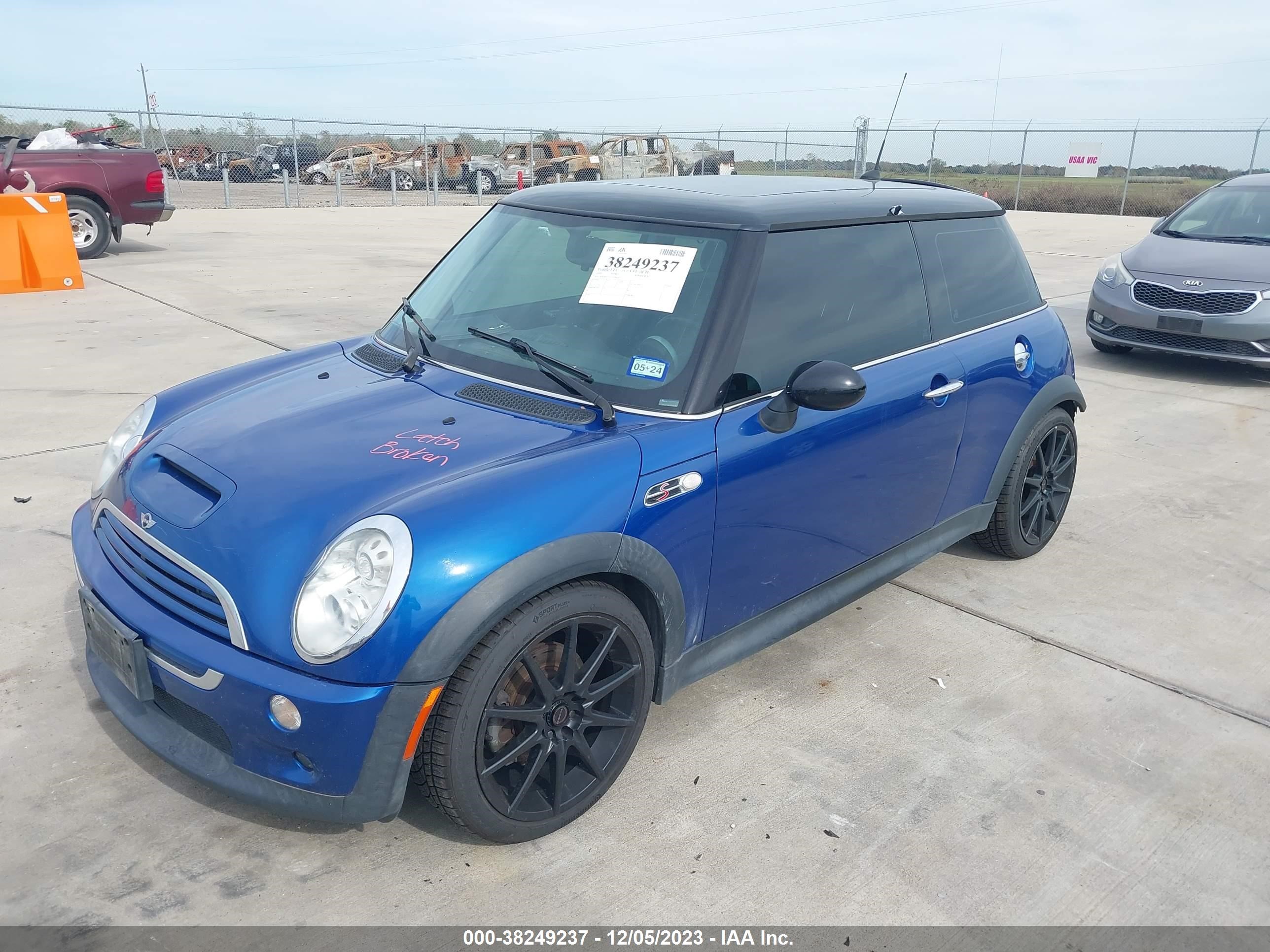 Photo 1 VIN: WMWRE33475TD96295 - MINI COOPER 