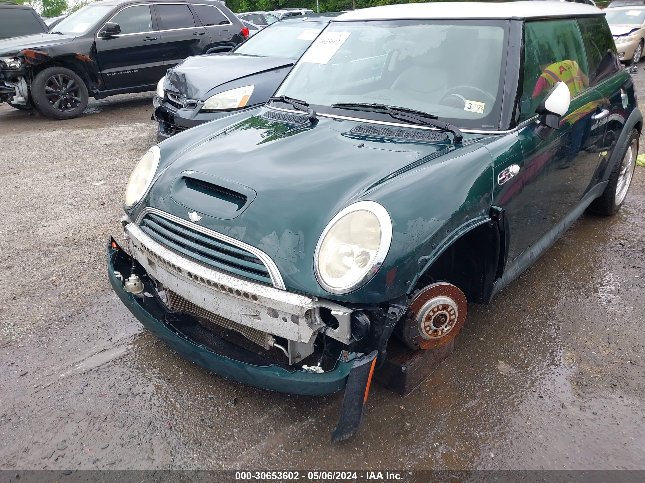 Photo 5 VIN: WMWRE33484TD85644 - MINI COOPER 