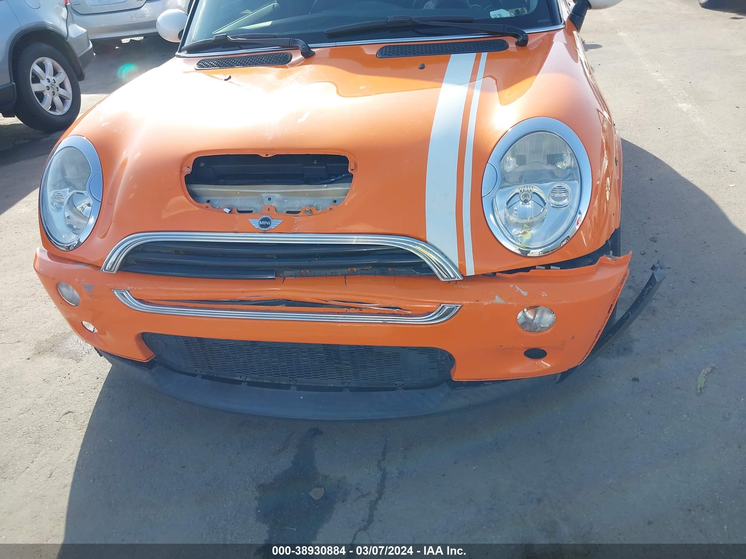 Photo 11 VIN: WMWRE33484TD86986 - MINI COOPER 