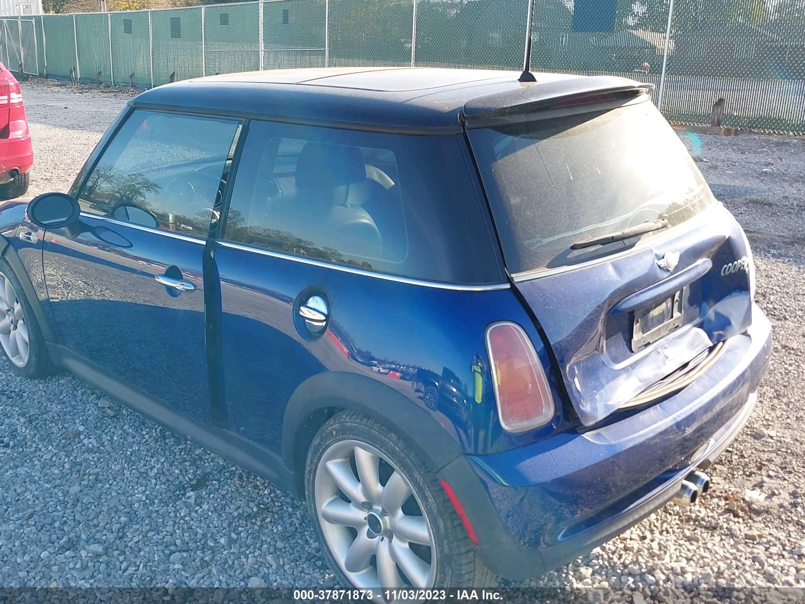 Photo 2 VIN: WMWRE33494TD83482 - MINI COOPER 