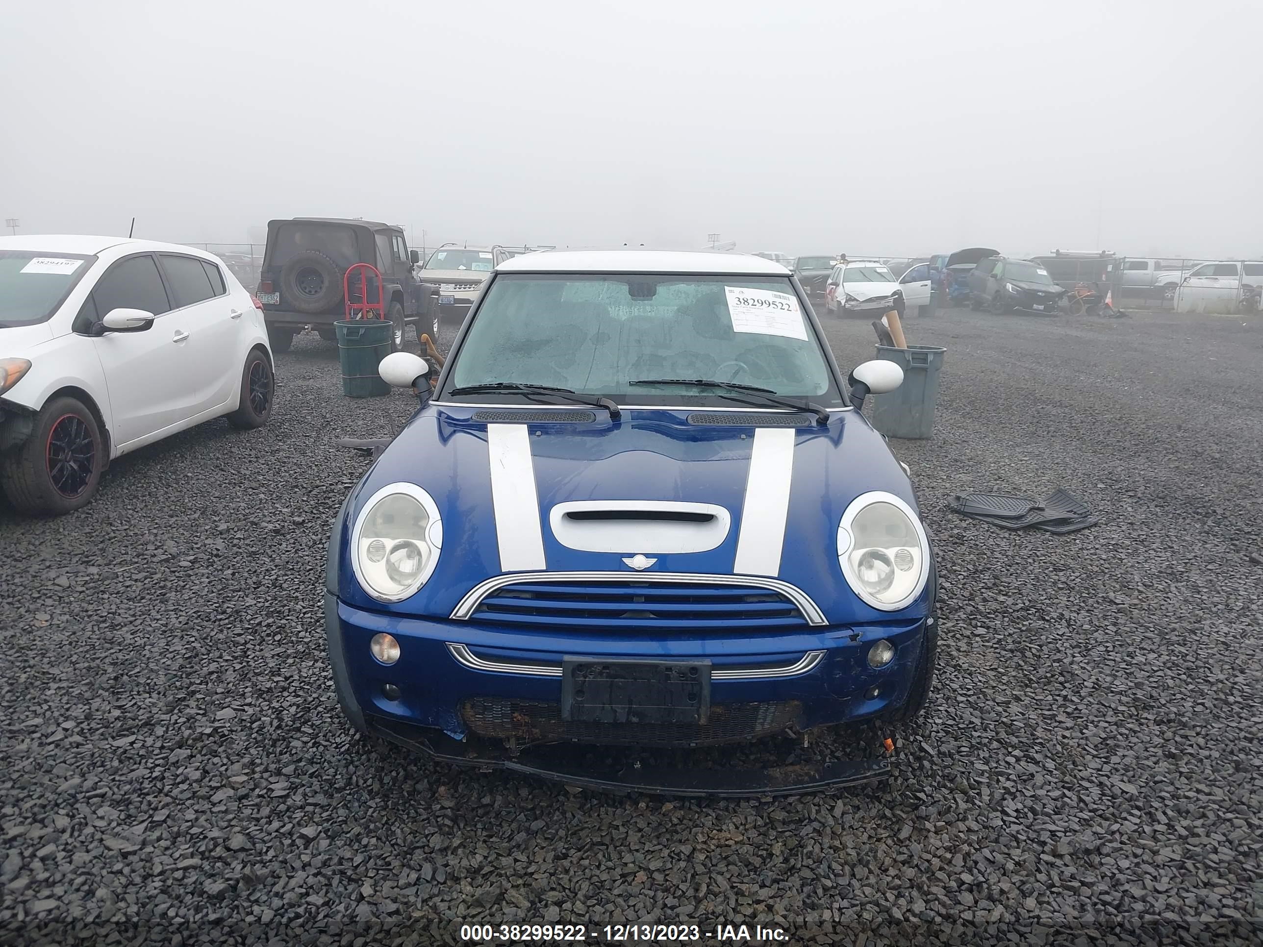 Photo 12 VIN: WMWRE33494TD88276 - MINI COOPER 