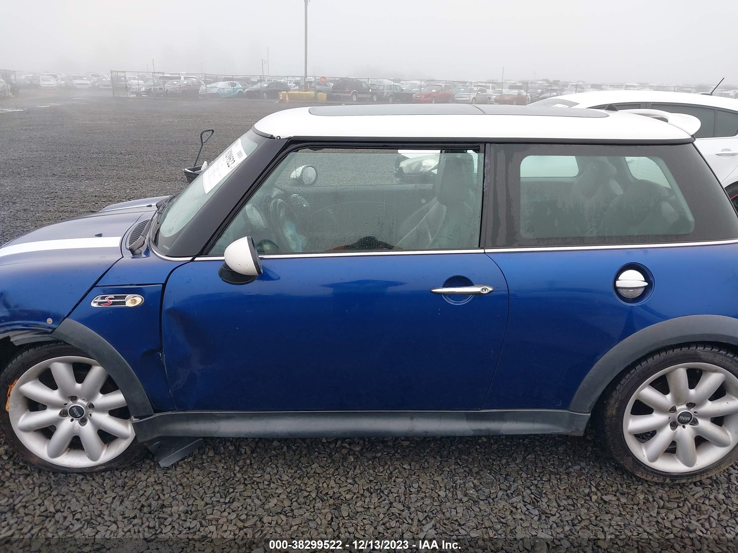 Photo 14 VIN: WMWRE33494TD88276 - MINI COOPER 