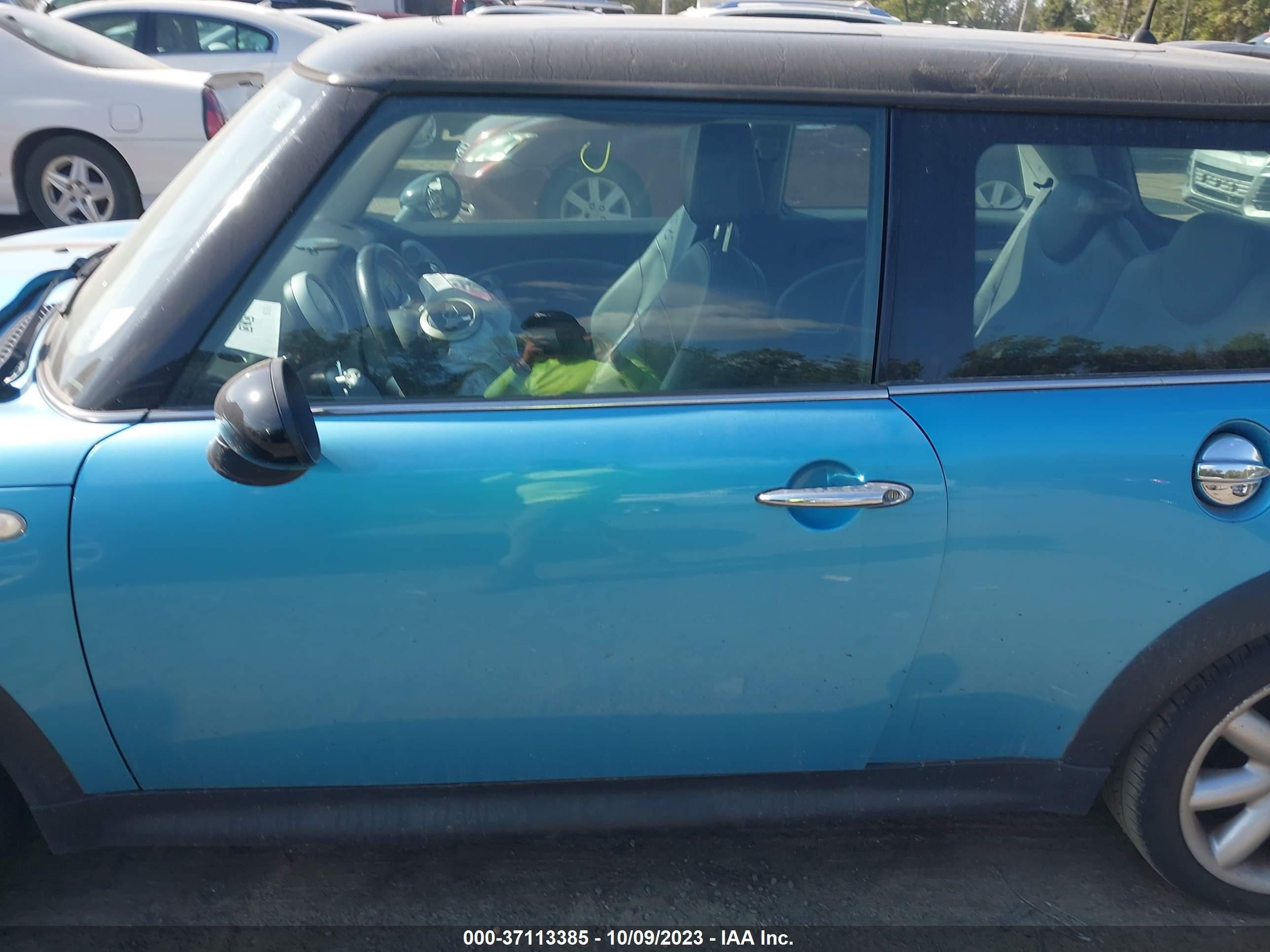 Photo 13 VIN: WMWRE334X3TD72375 - MINI HARD TOP 