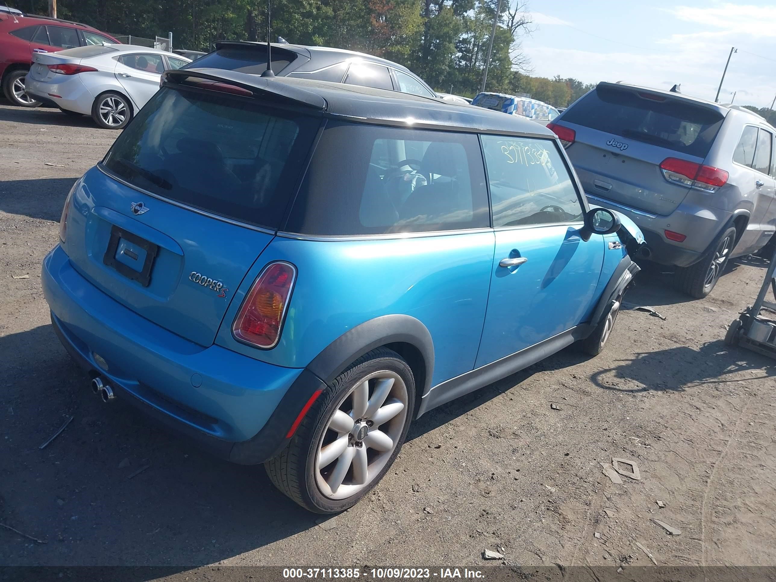 Photo 3 VIN: WMWRE334X3TD72375 - MINI HARD TOP 