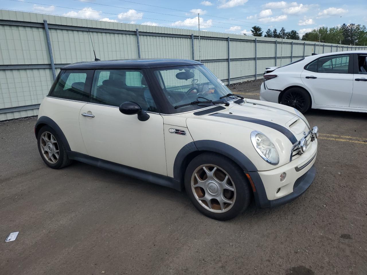 Photo 3 VIN: WMWRE33516TL18117 - MINI COOPER 