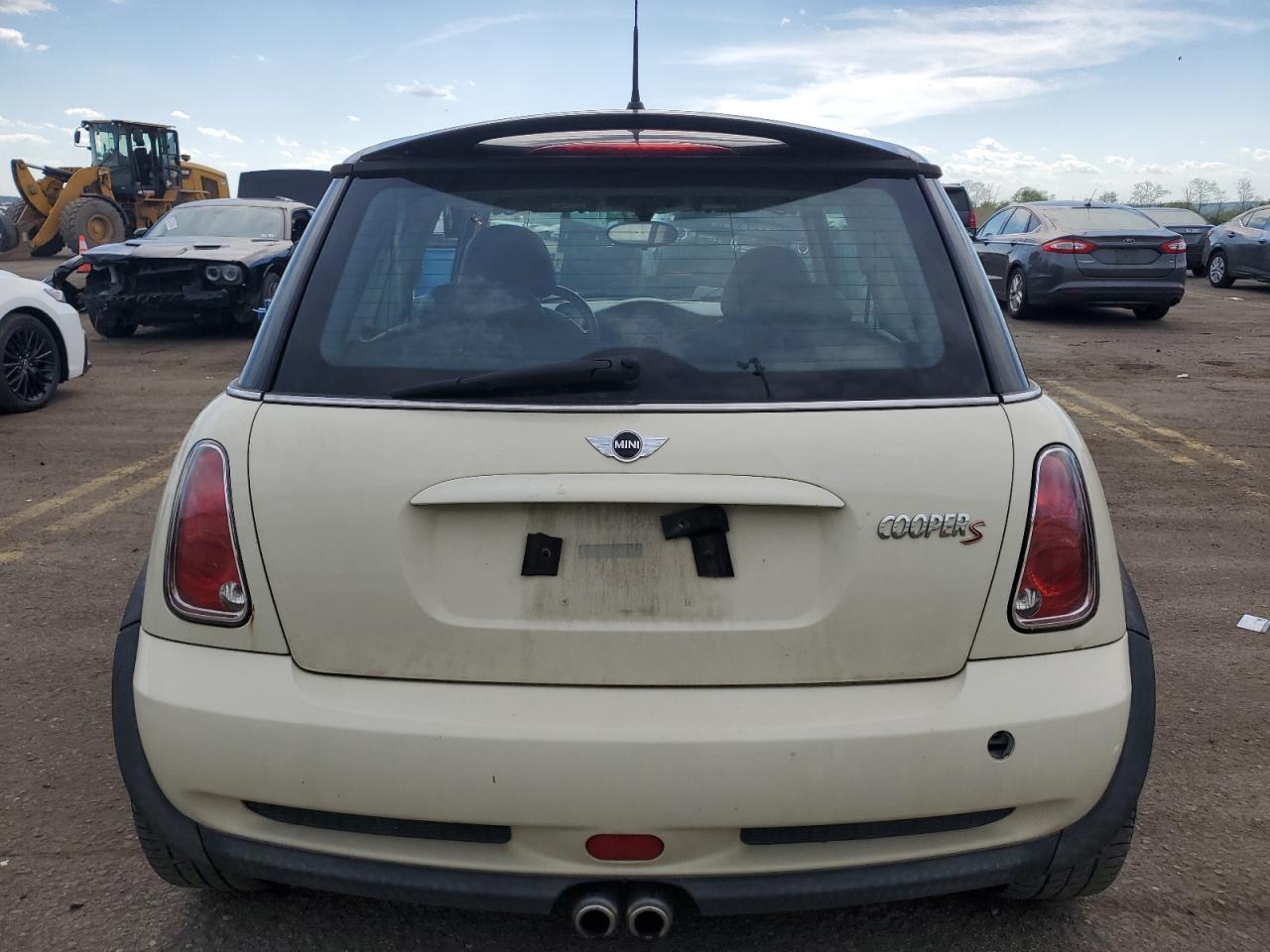 Photo 5 VIN: WMWRE33516TL18117 - MINI COOPER 