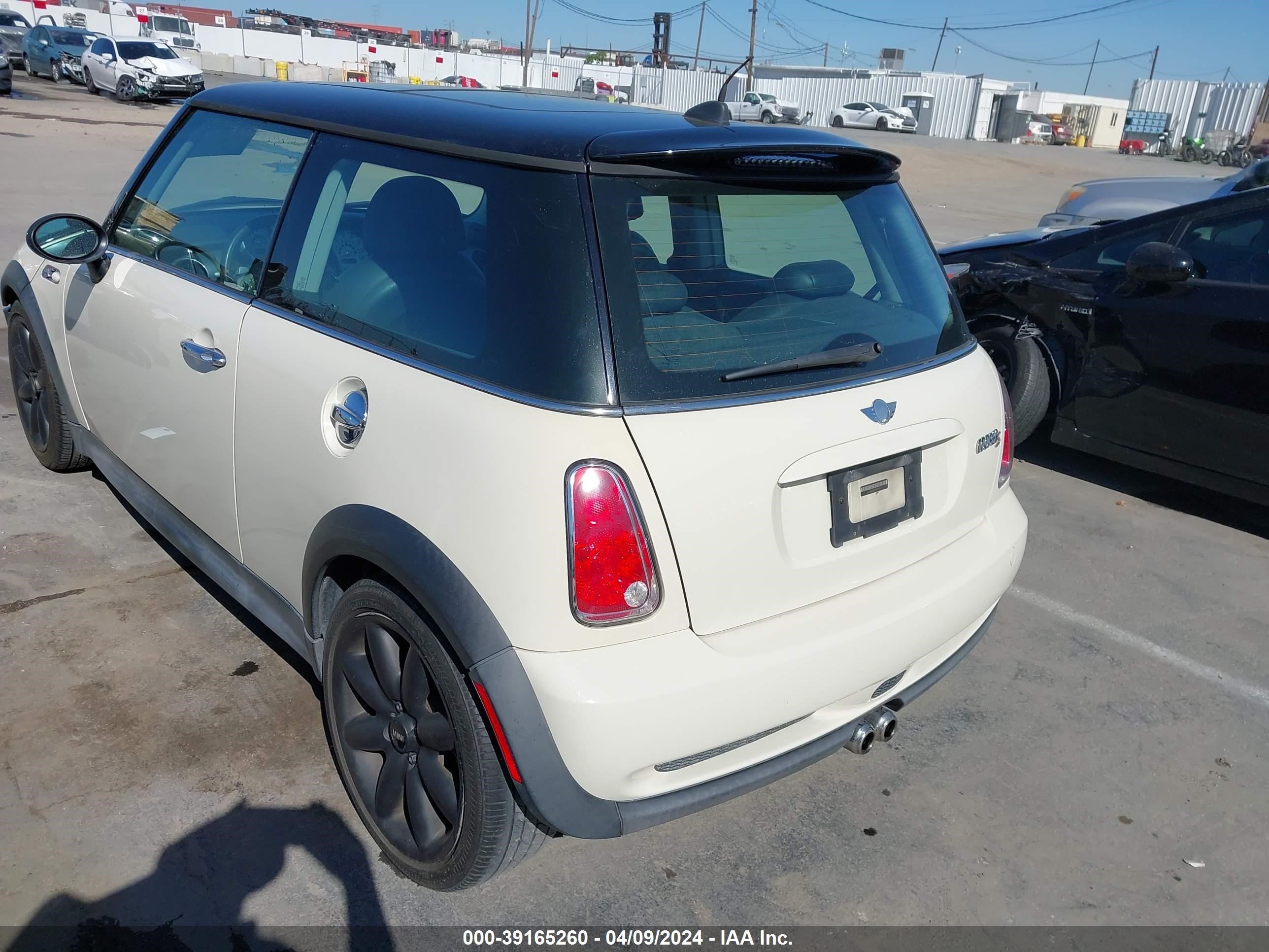 Photo 5 VIN: WMWRE33576TJ40536 - MINI COOPER 