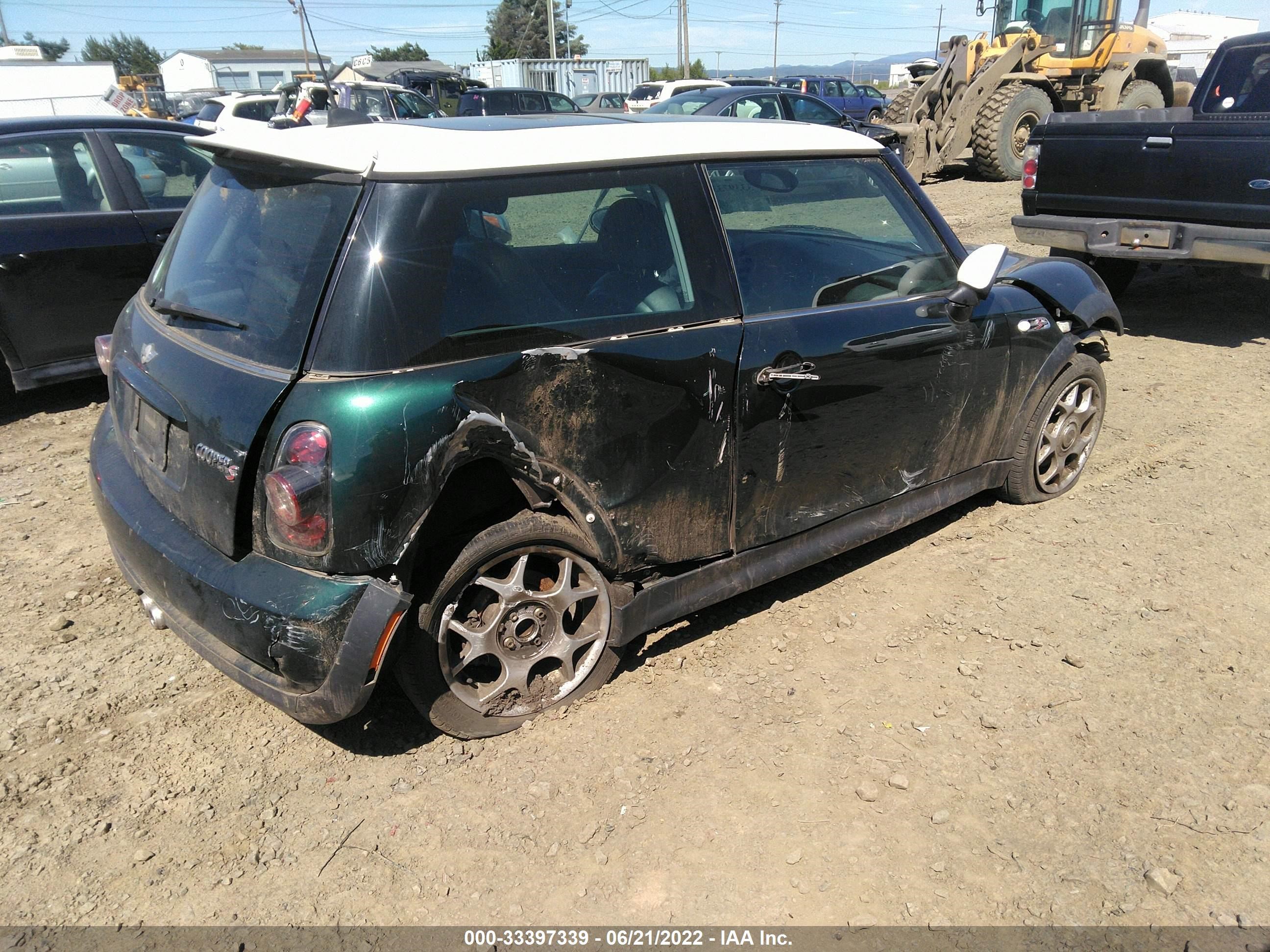 Photo 3 VIN: WMWRE33585TL10689 - MINI COOPER 