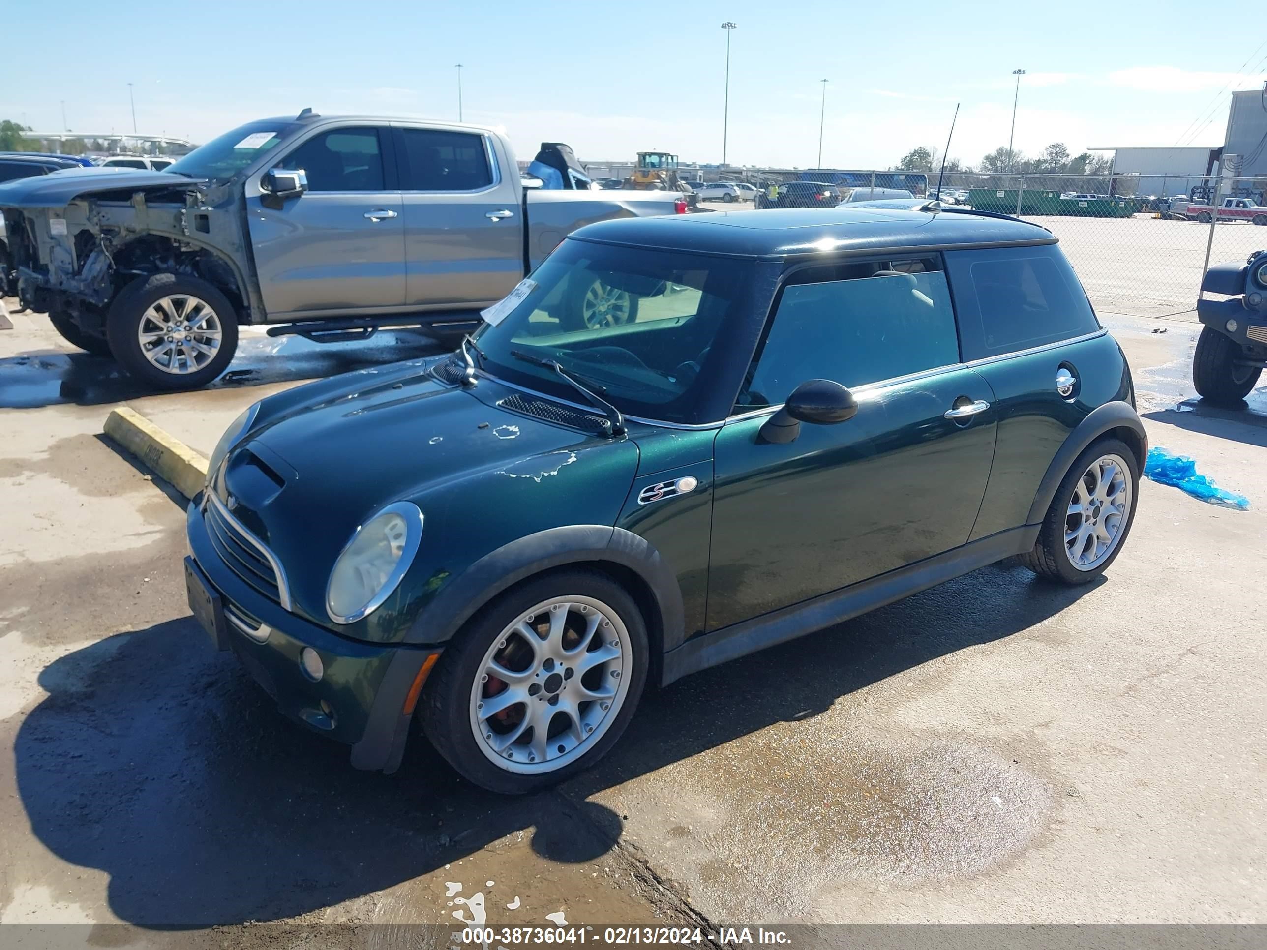 Photo 1 VIN: WMWRE33586TJ37306 - MINI COOPER 