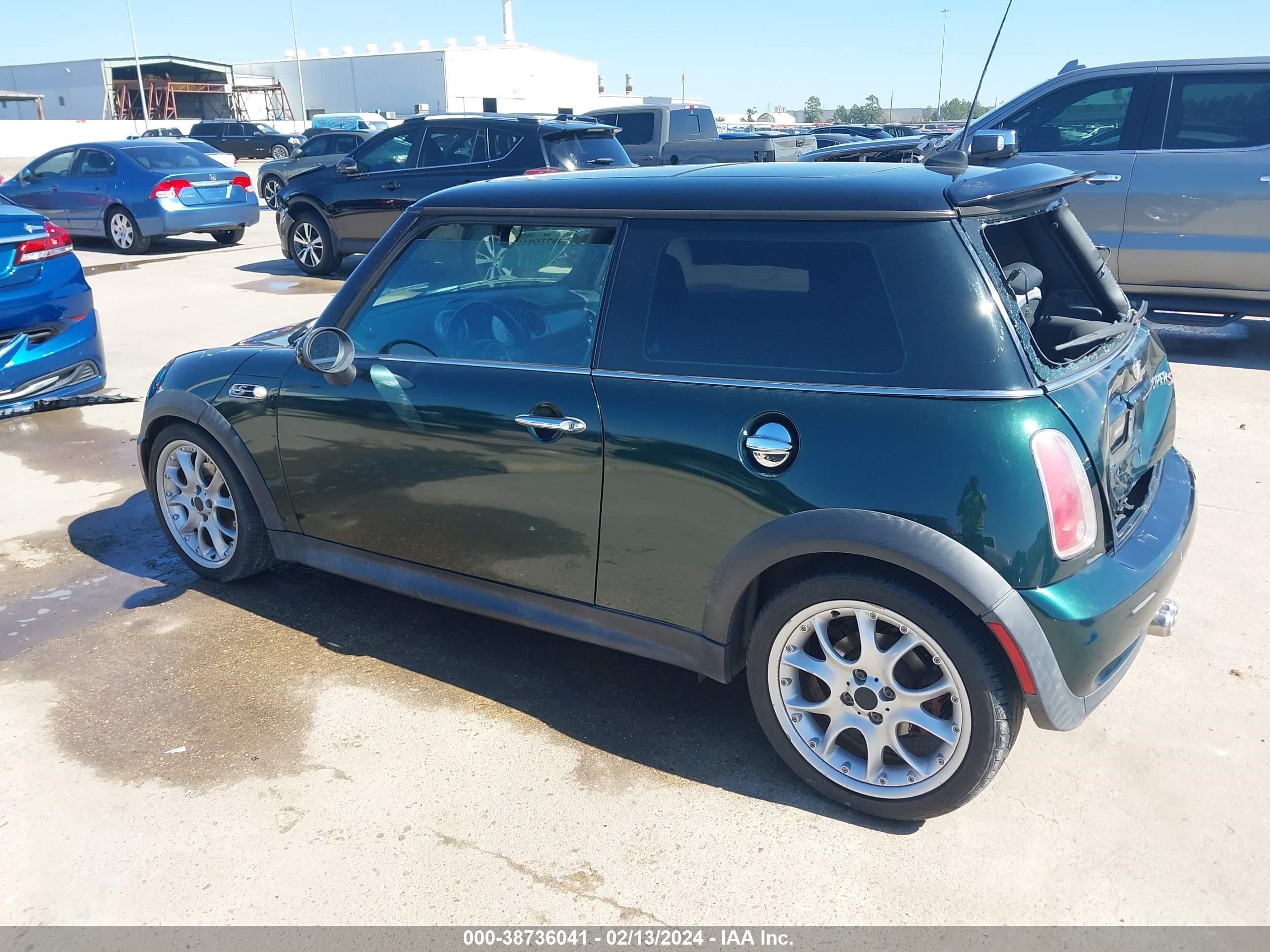 Photo 13 VIN: WMWRE33586TJ37306 - MINI COOPER 