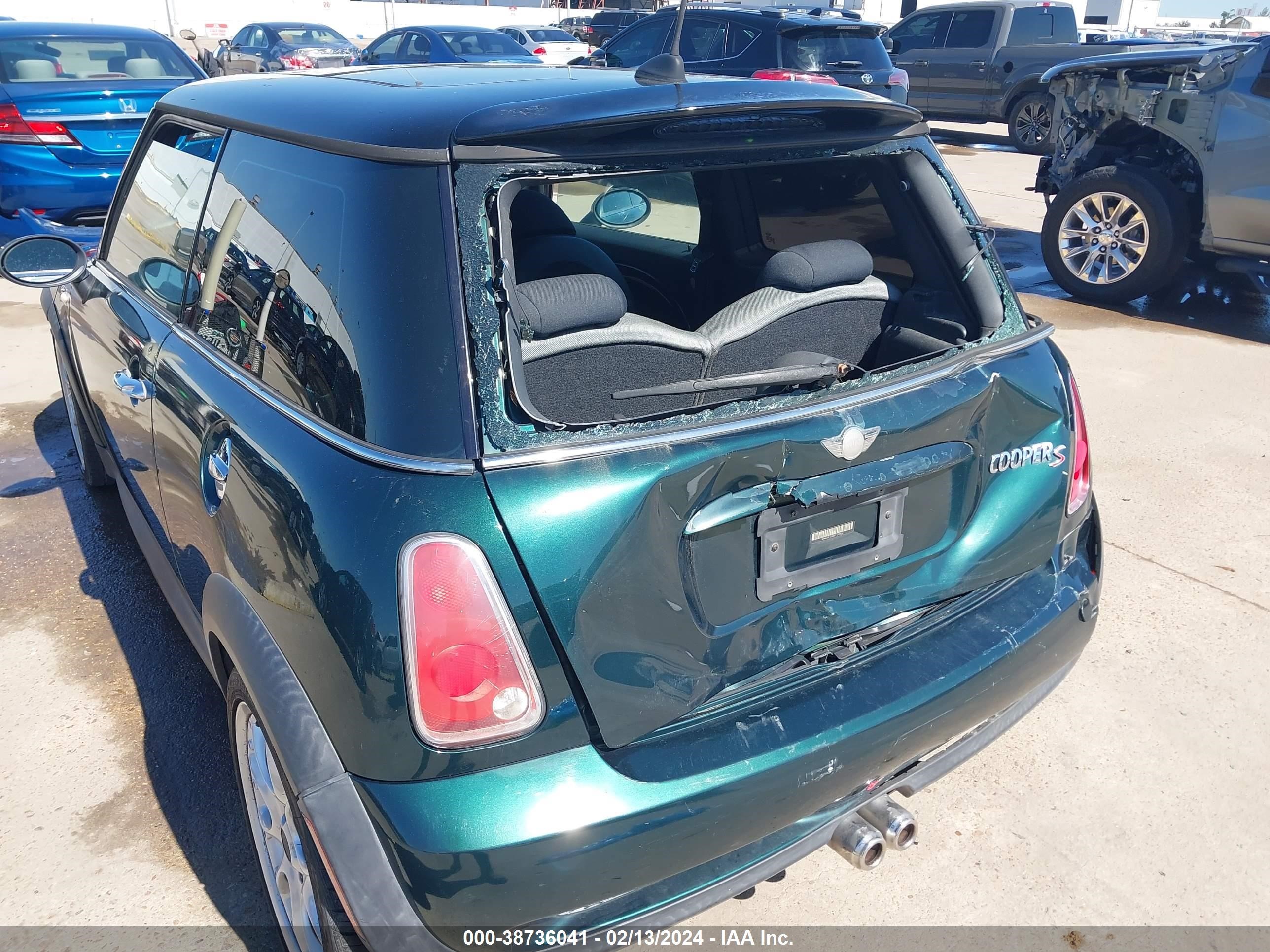 Photo 5 VIN: WMWRE33586TJ37306 - MINI COOPER 