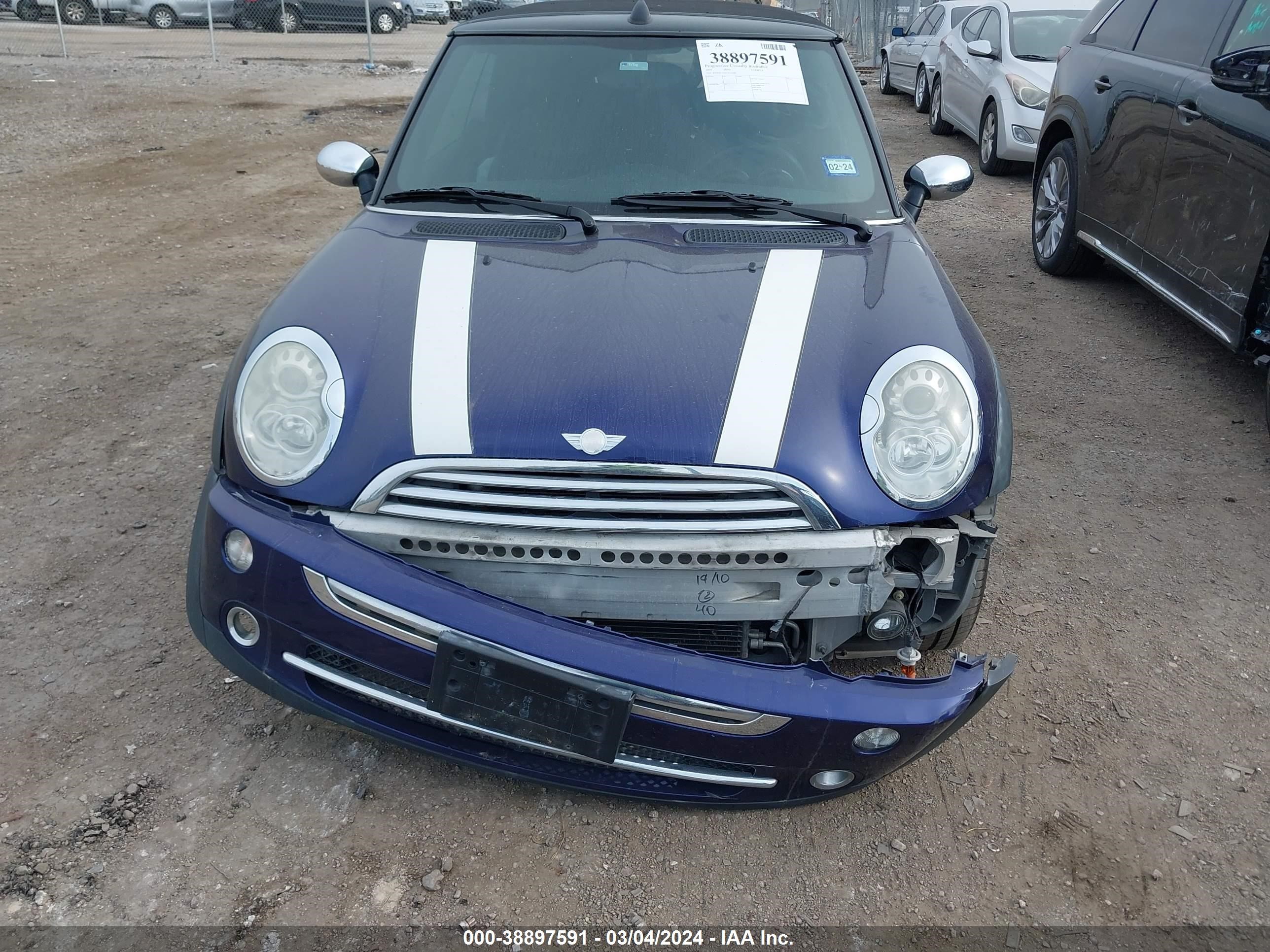 Photo 5 VIN: WMWRF33425TG10686 - MINI COOPER 