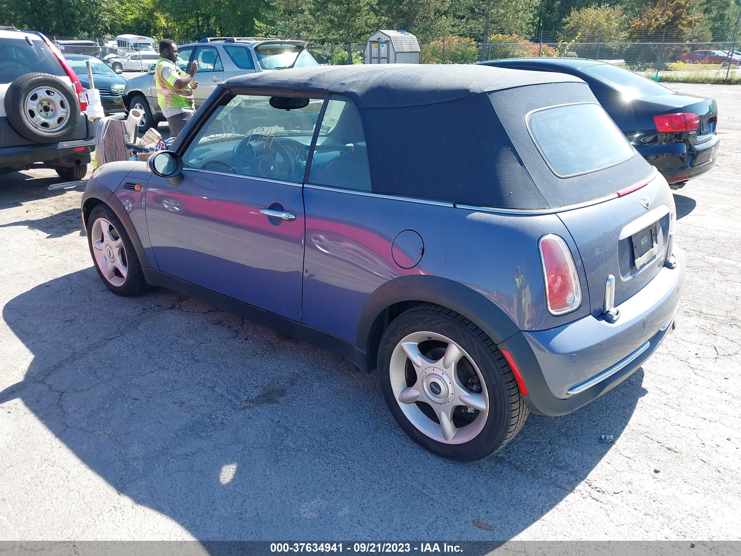 Photo 2 VIN: WMWRF33526TF65954 - MINI COOPER 