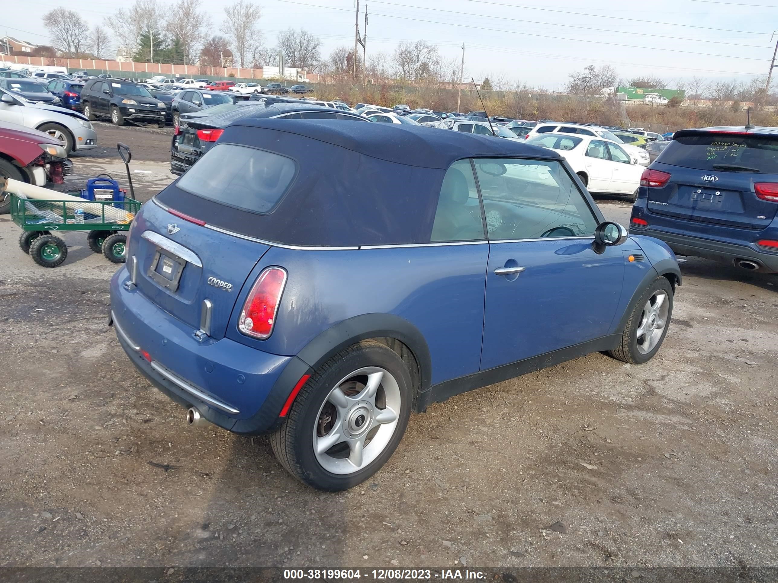 Photo 3 VIN: WMWRF33536TG15938 - MINI COOPER 