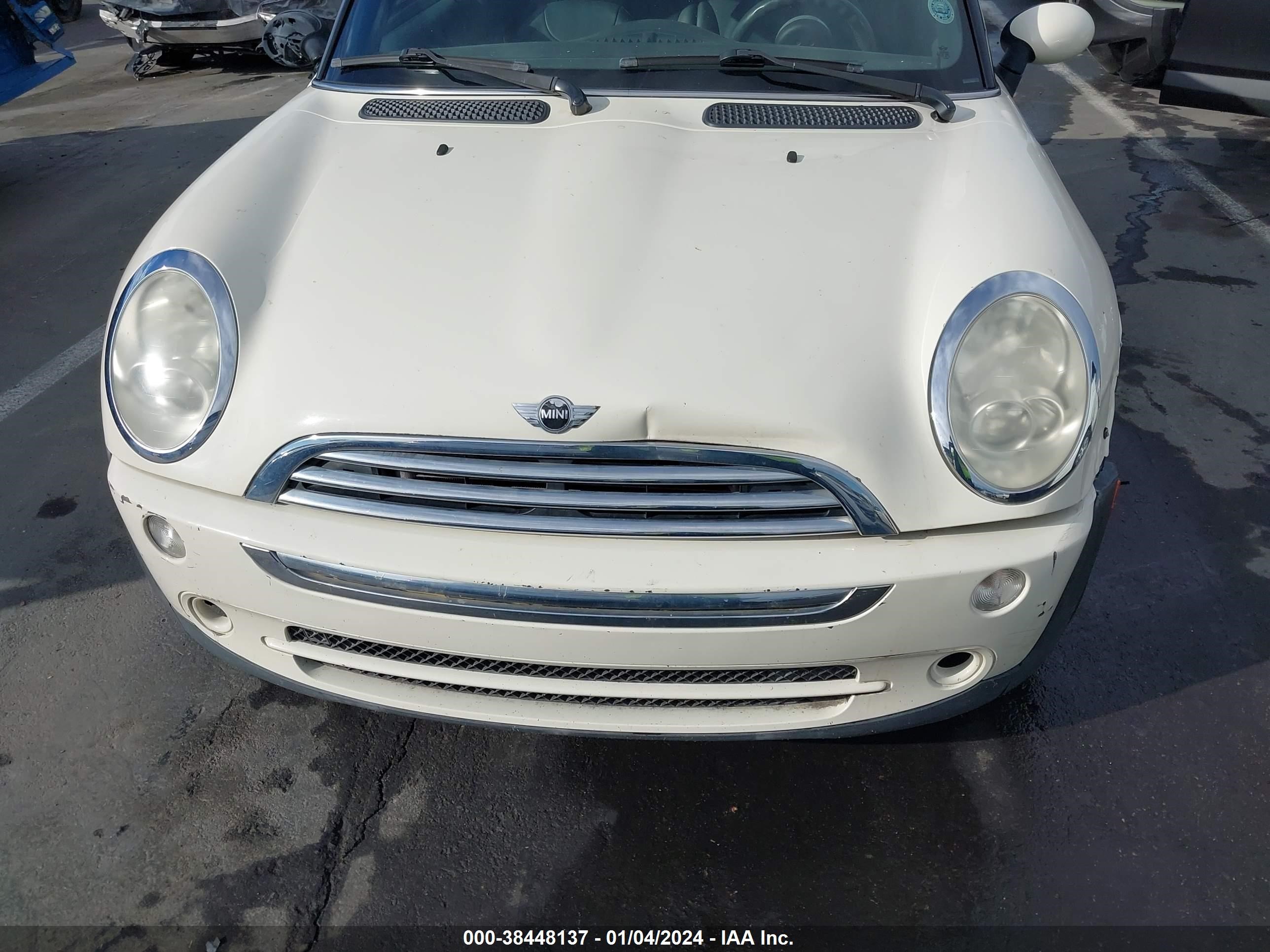 Photo 11 VIN: WMWRF33546TG14460 - MINI COOPER 