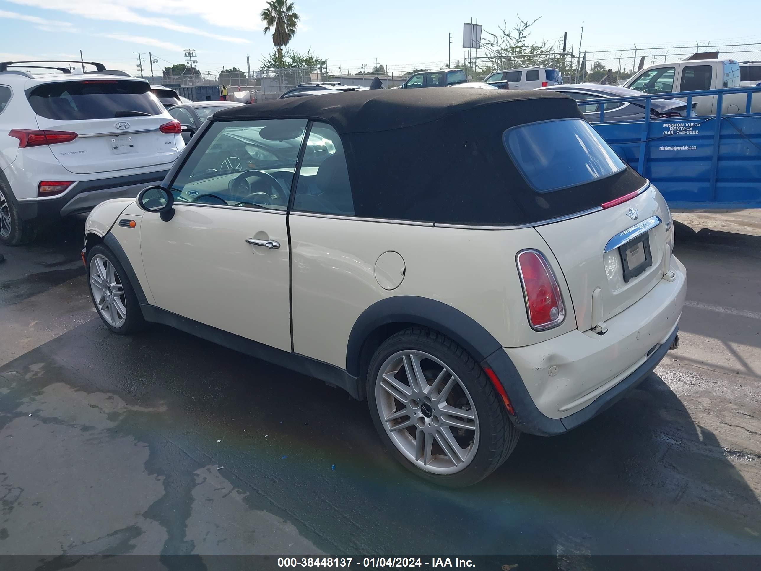 Photo 2 VIN: WMWRF33546TG14460 - MINI COOPER 