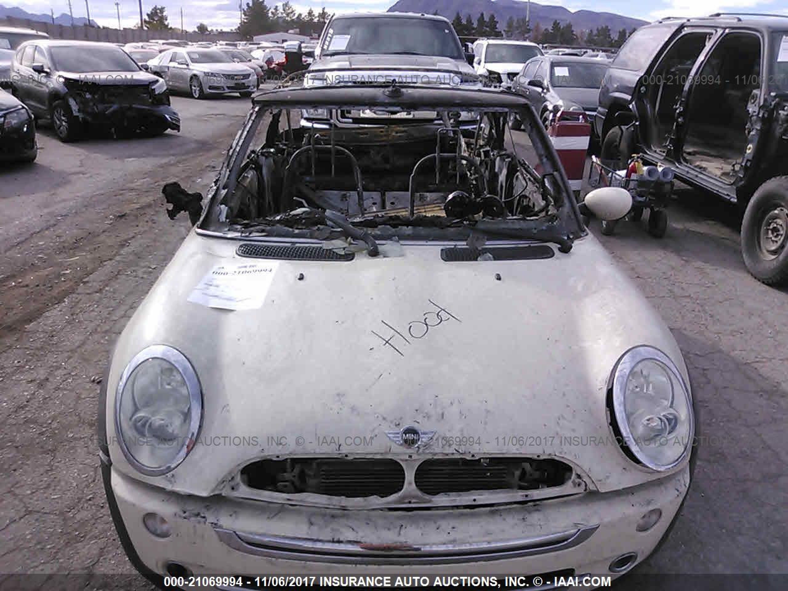 Photo 5 VIN: WMWRF33567TG17202 - MINI COOPER 