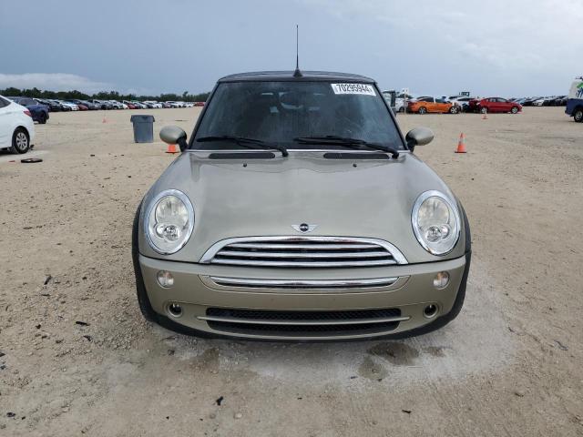 Photo 4 VIN: WMWRF33568TG18500 - MINI COOPER 